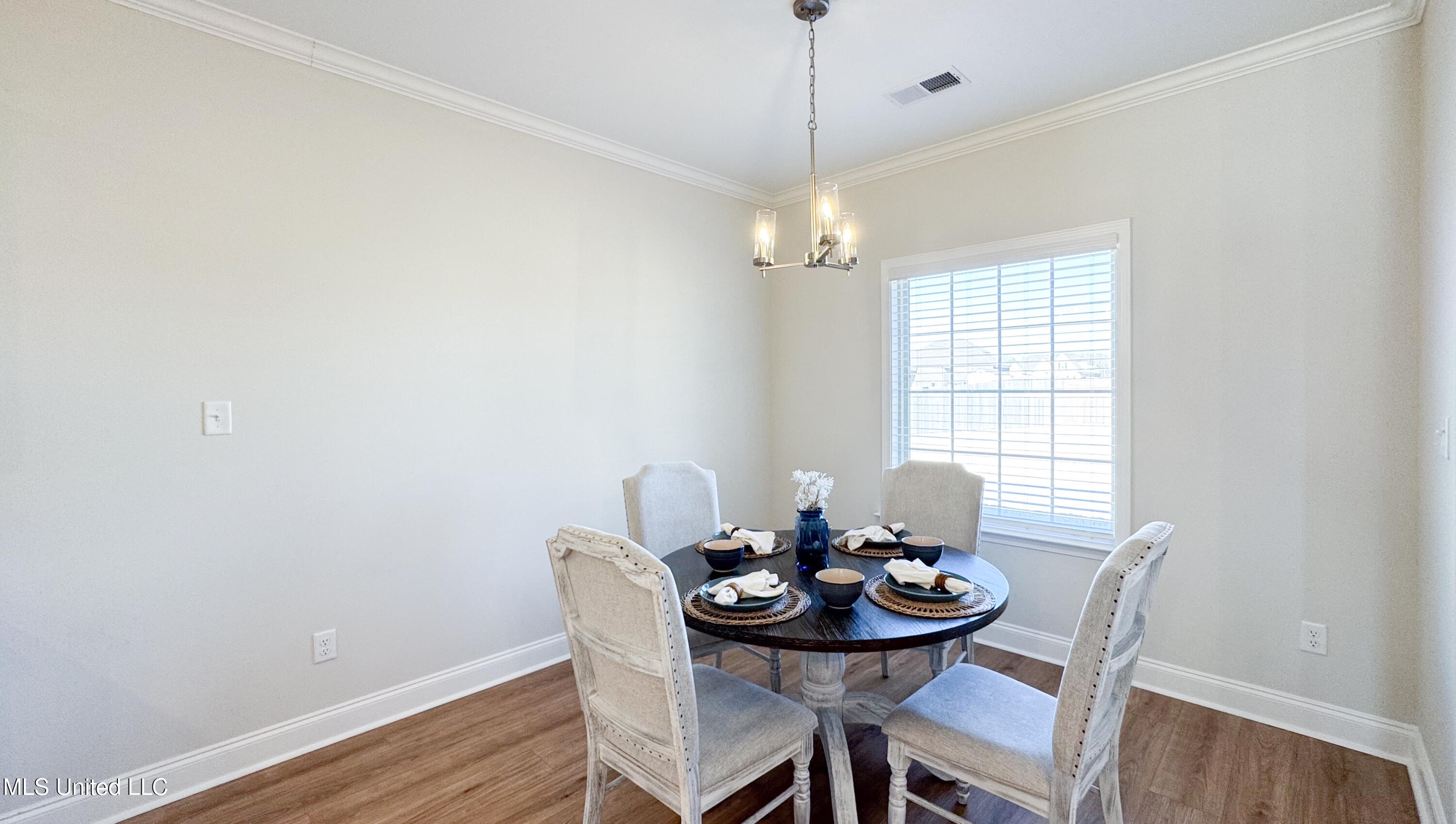 7722 Willow Way Property Photo 12