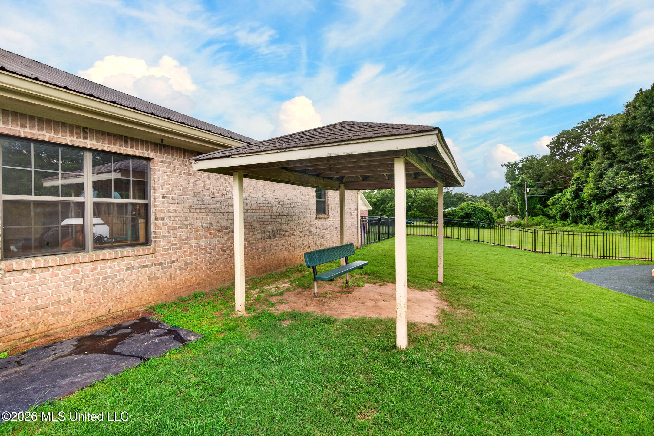 1625 W Central Avenue Property Photo 13