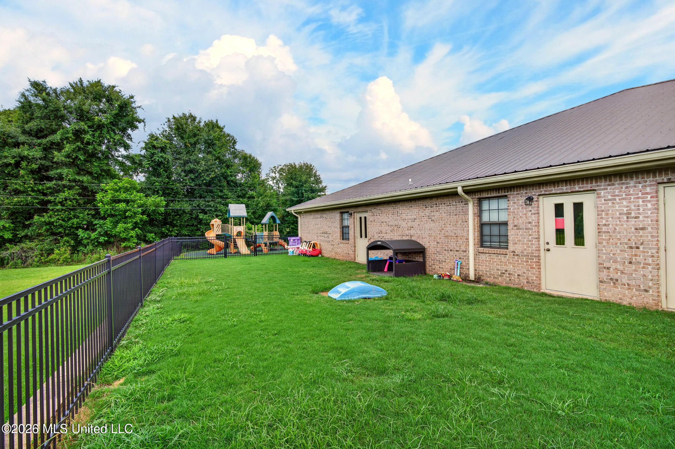 1625 W Central Avenue Property Photo 15