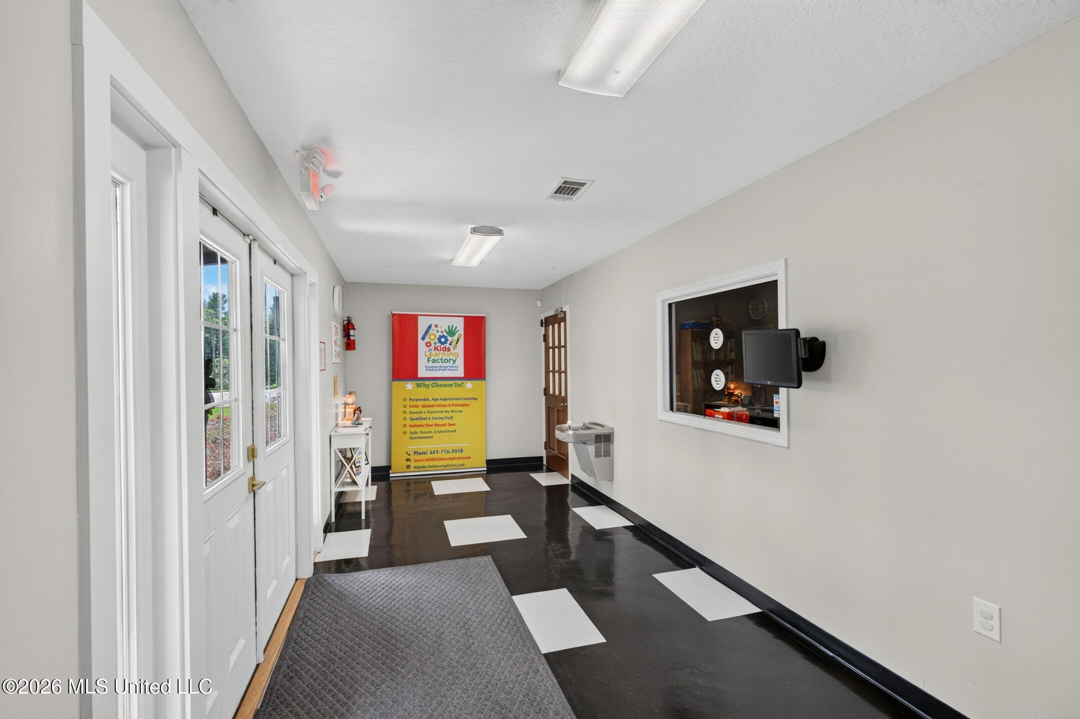 1625 W Central Avenue Property Photo 21