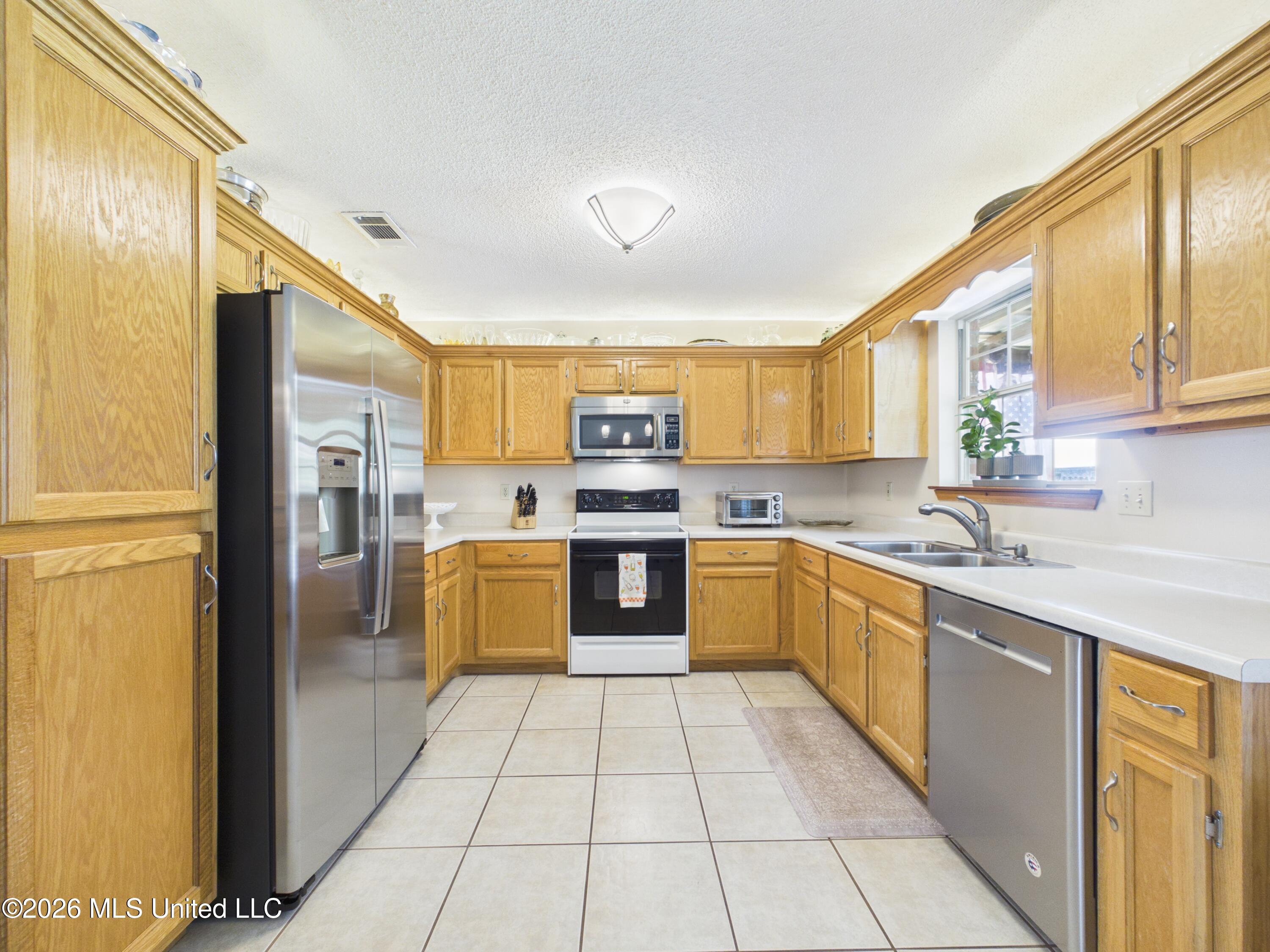 3313 N 11th Street Property Photo 7
