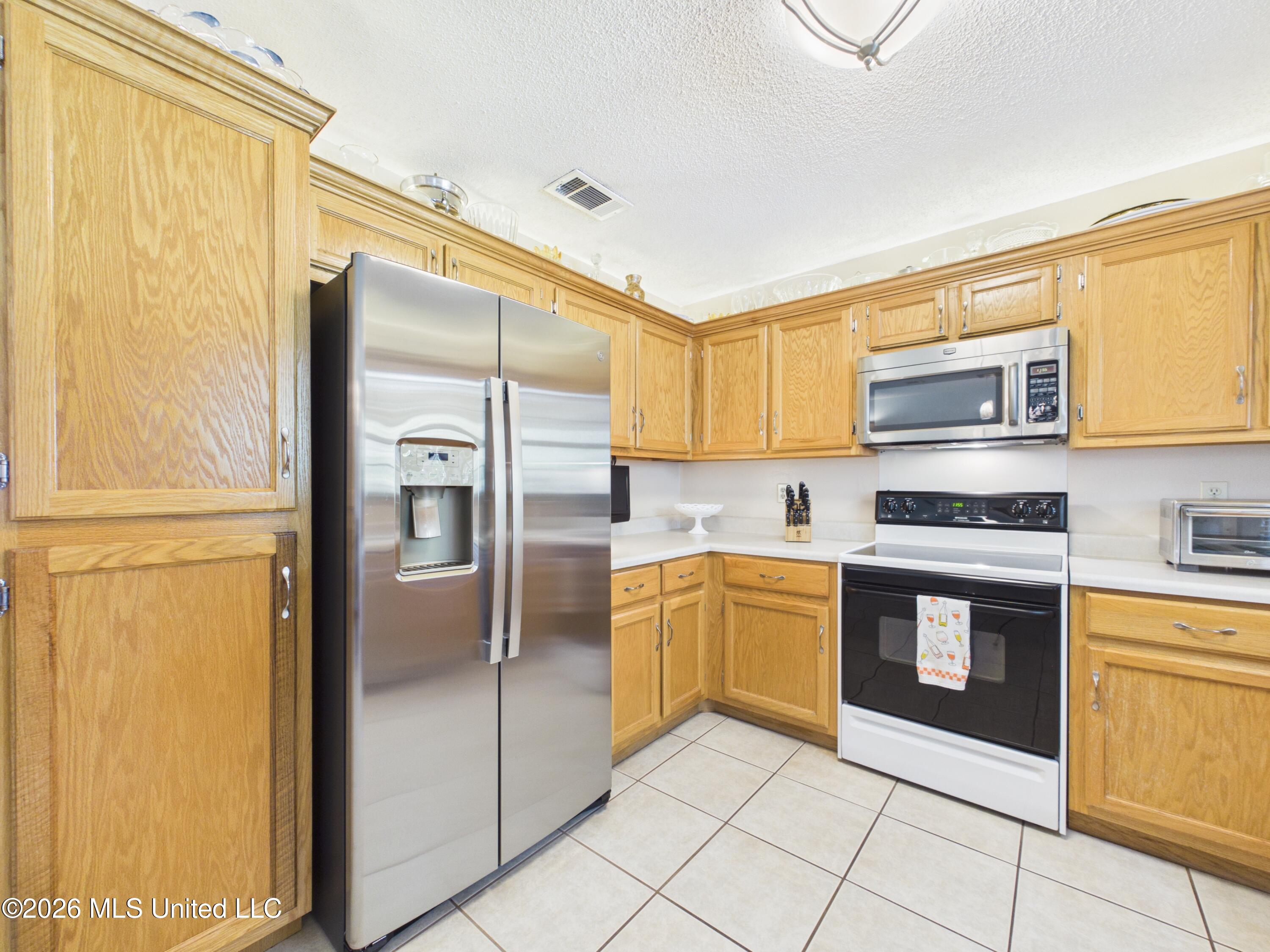 3313 N 11th Street Property Photo 8