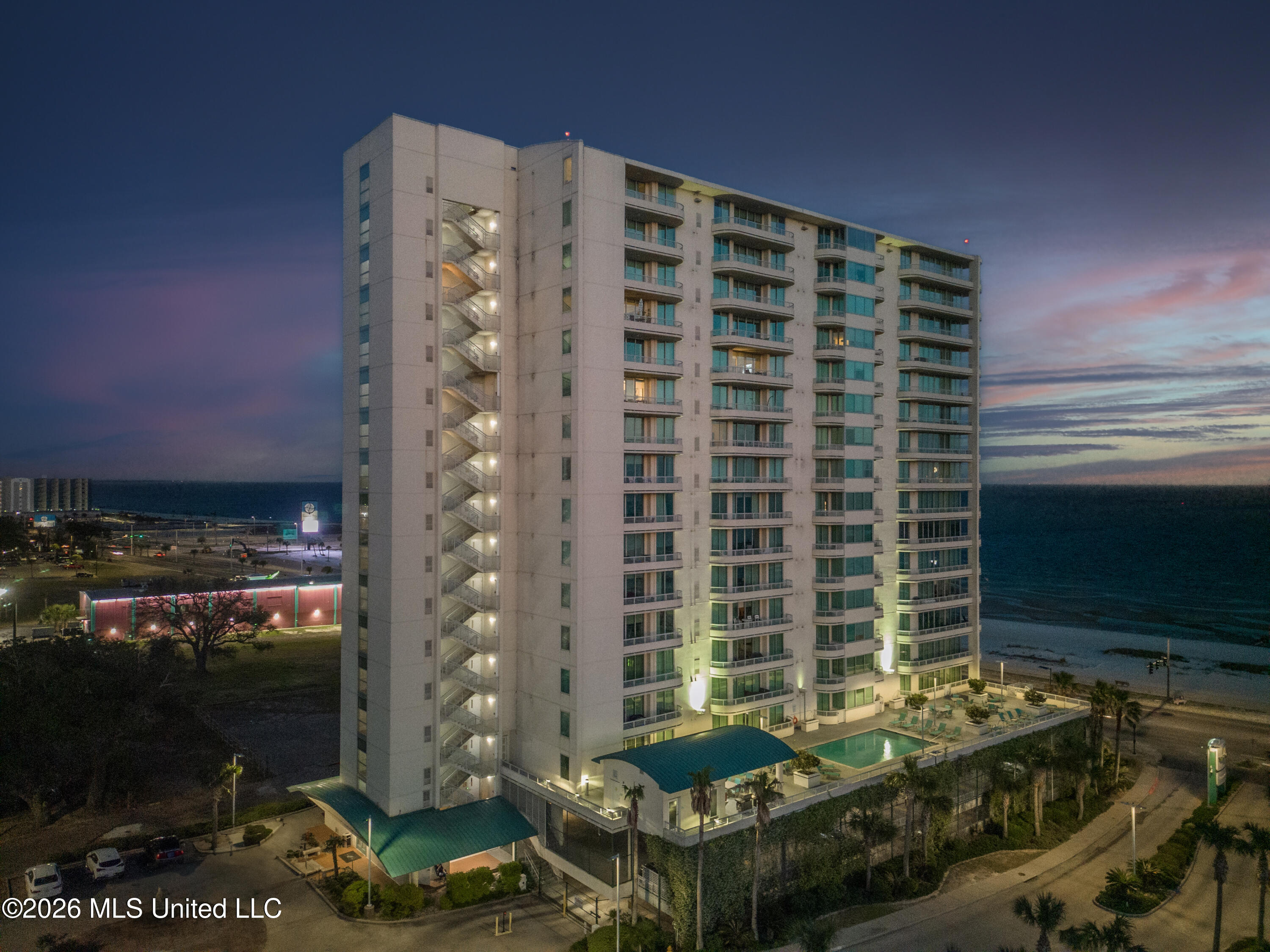 2060 Beach Boulevard Property Photo 1