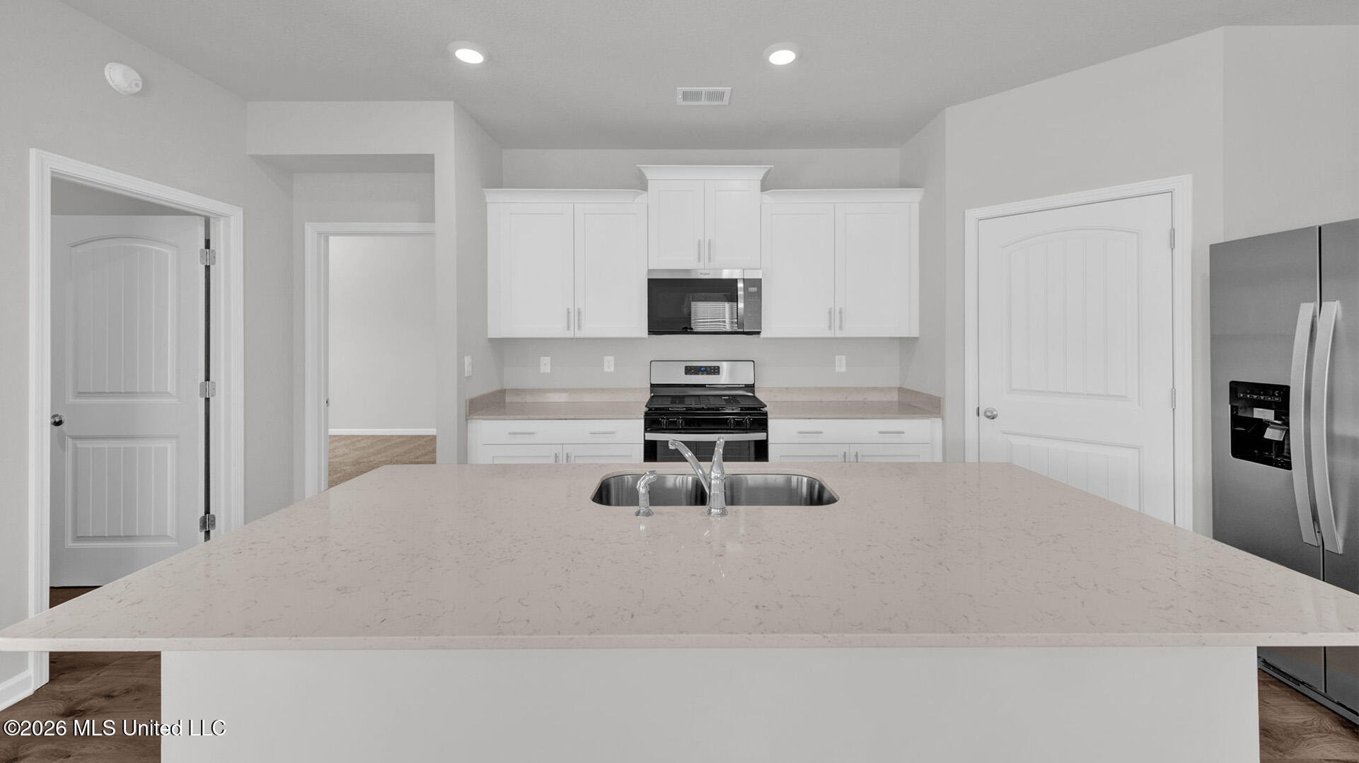 8370 Bankhead Drive Property Photo 14