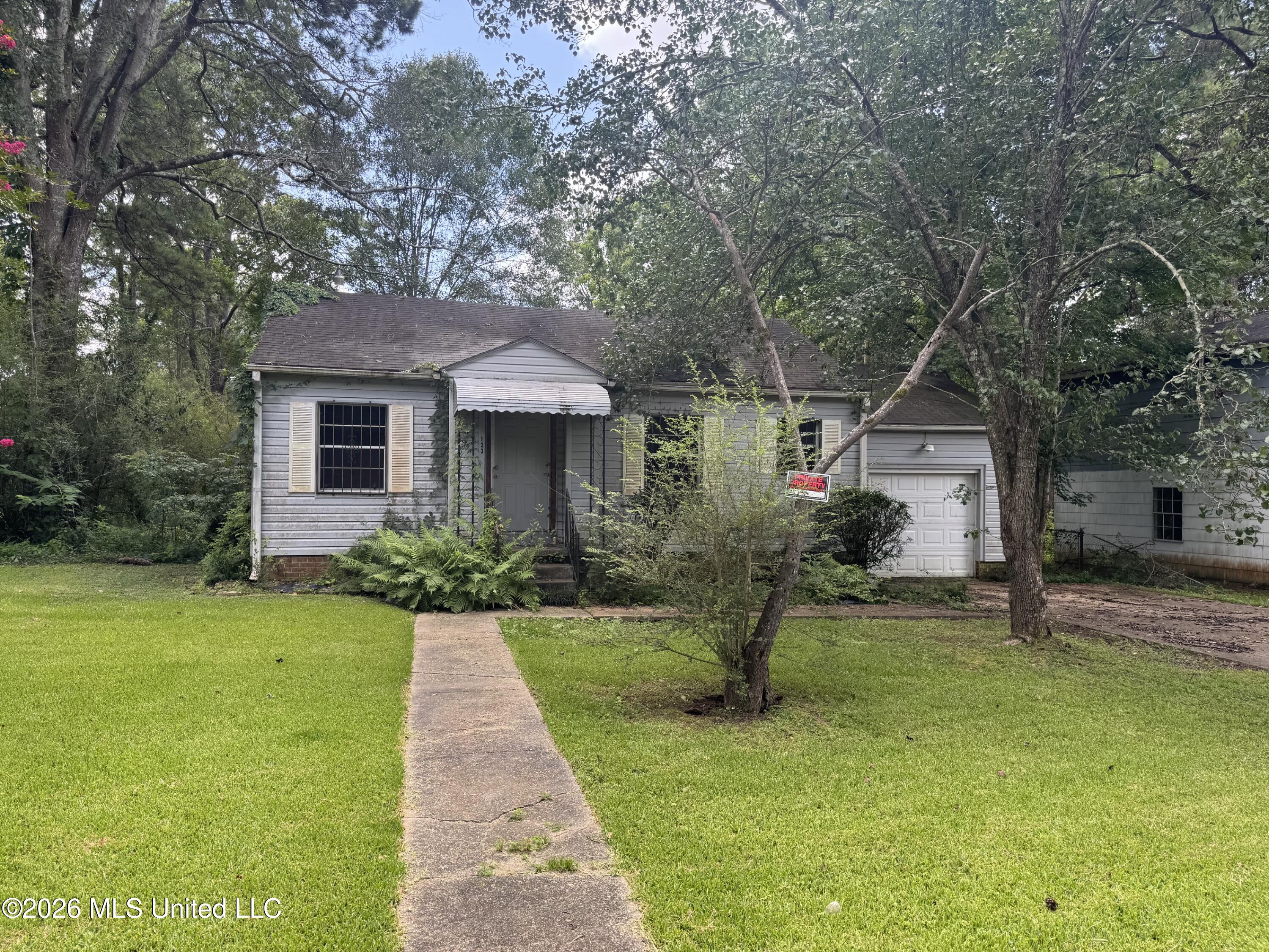 133 Creston Avenue Property Photo 1