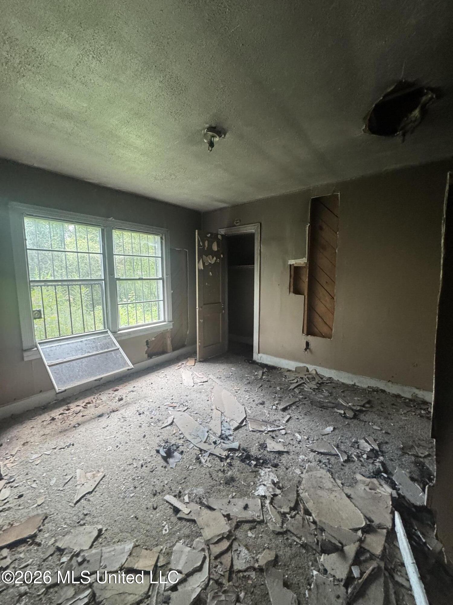 133 Creston Avenue Property Photo 9