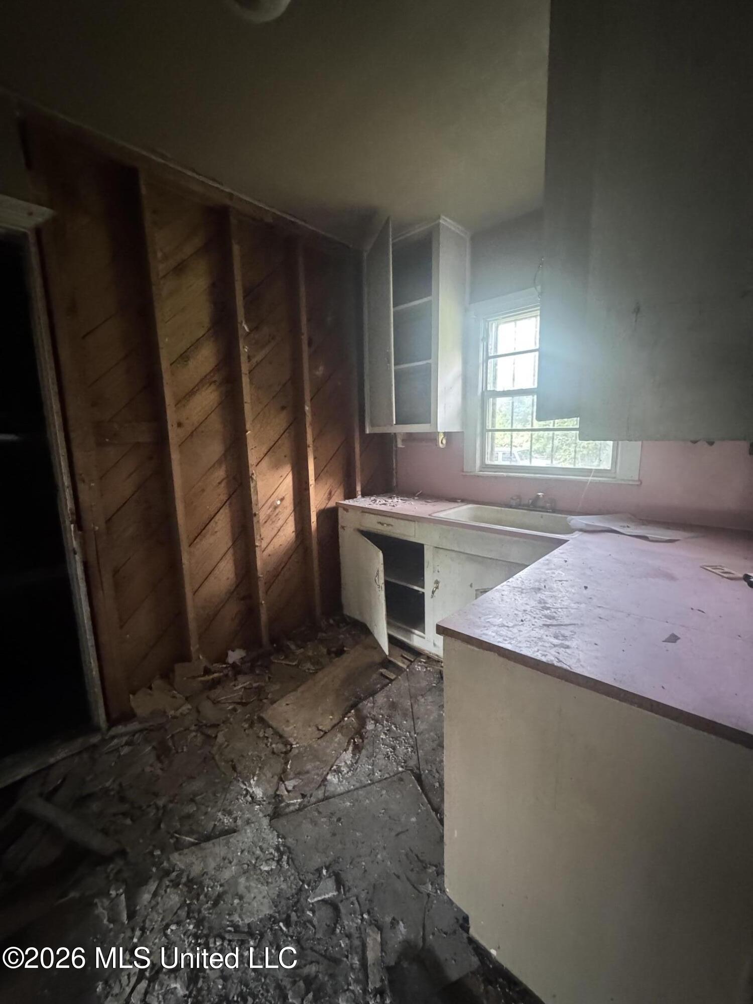 133 Creston Avenue Property Photo 12