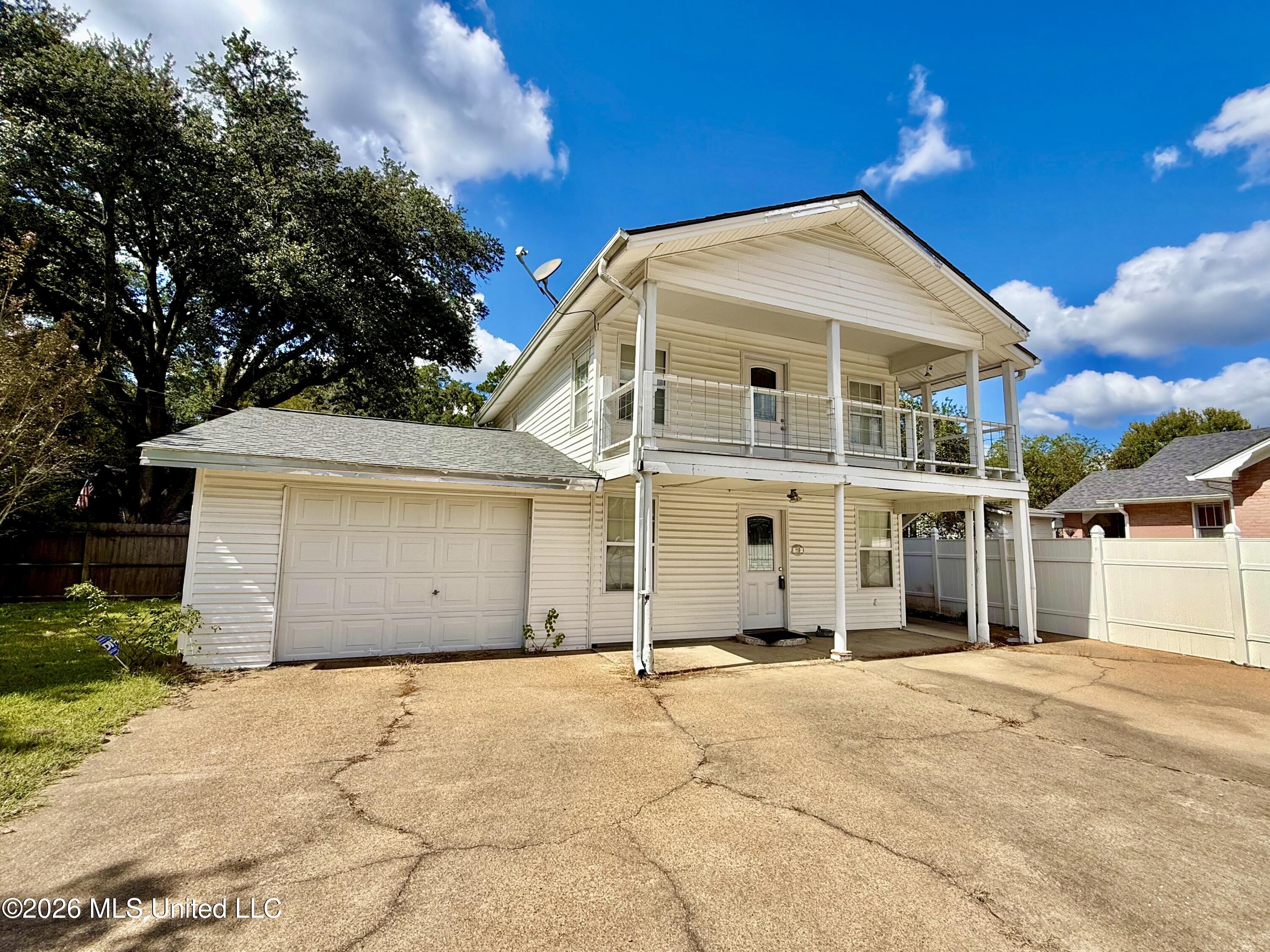 119 Dampeer Street Property Photo 1