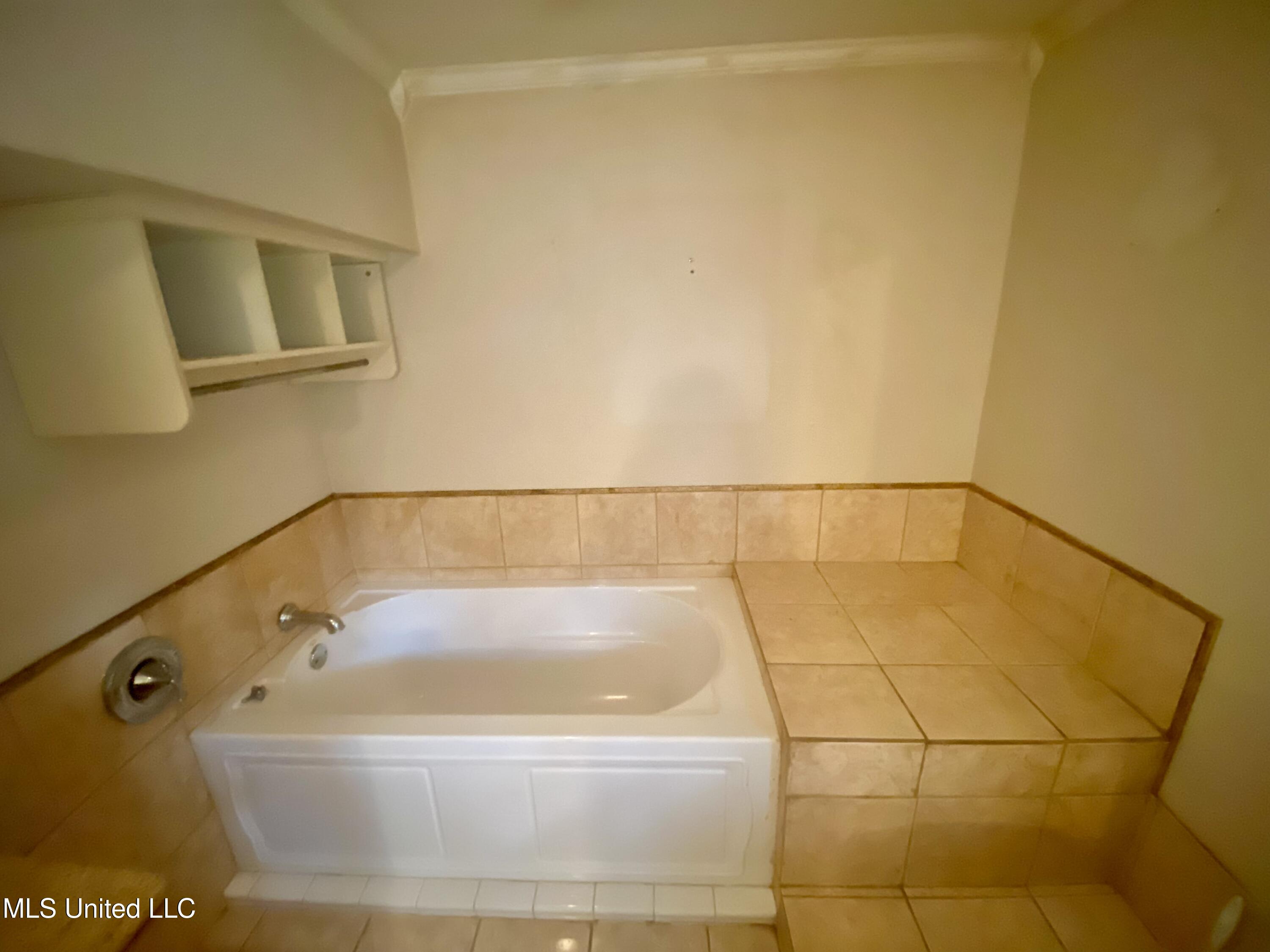 119 Dampeer Street Property Photo 10