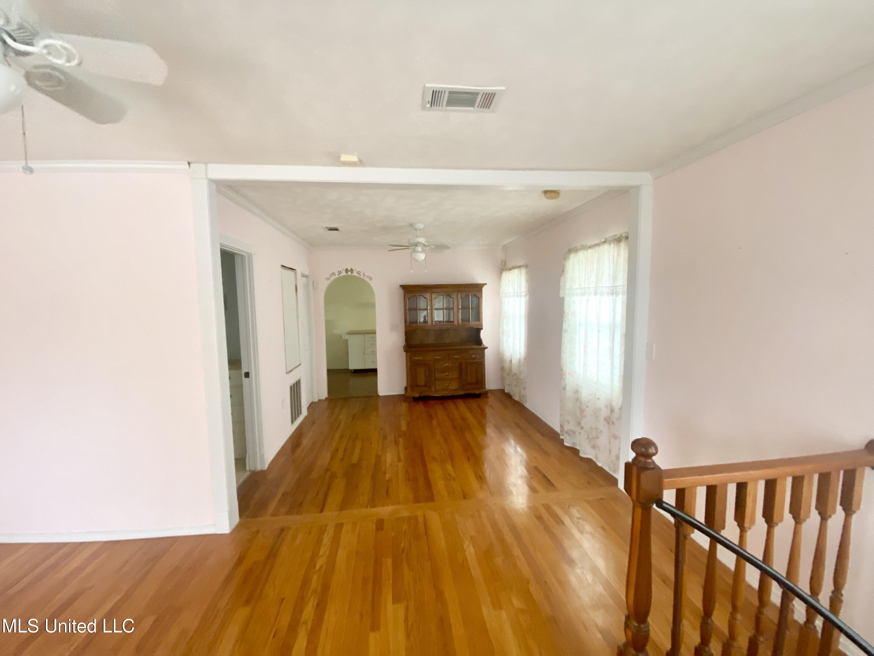 119 Dampeer Street Property Photo 13