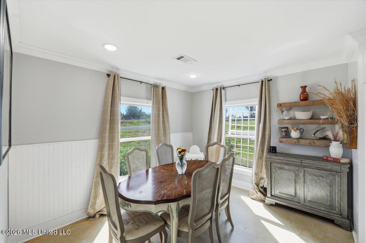 307 Anse Reed Road Property Photo 14