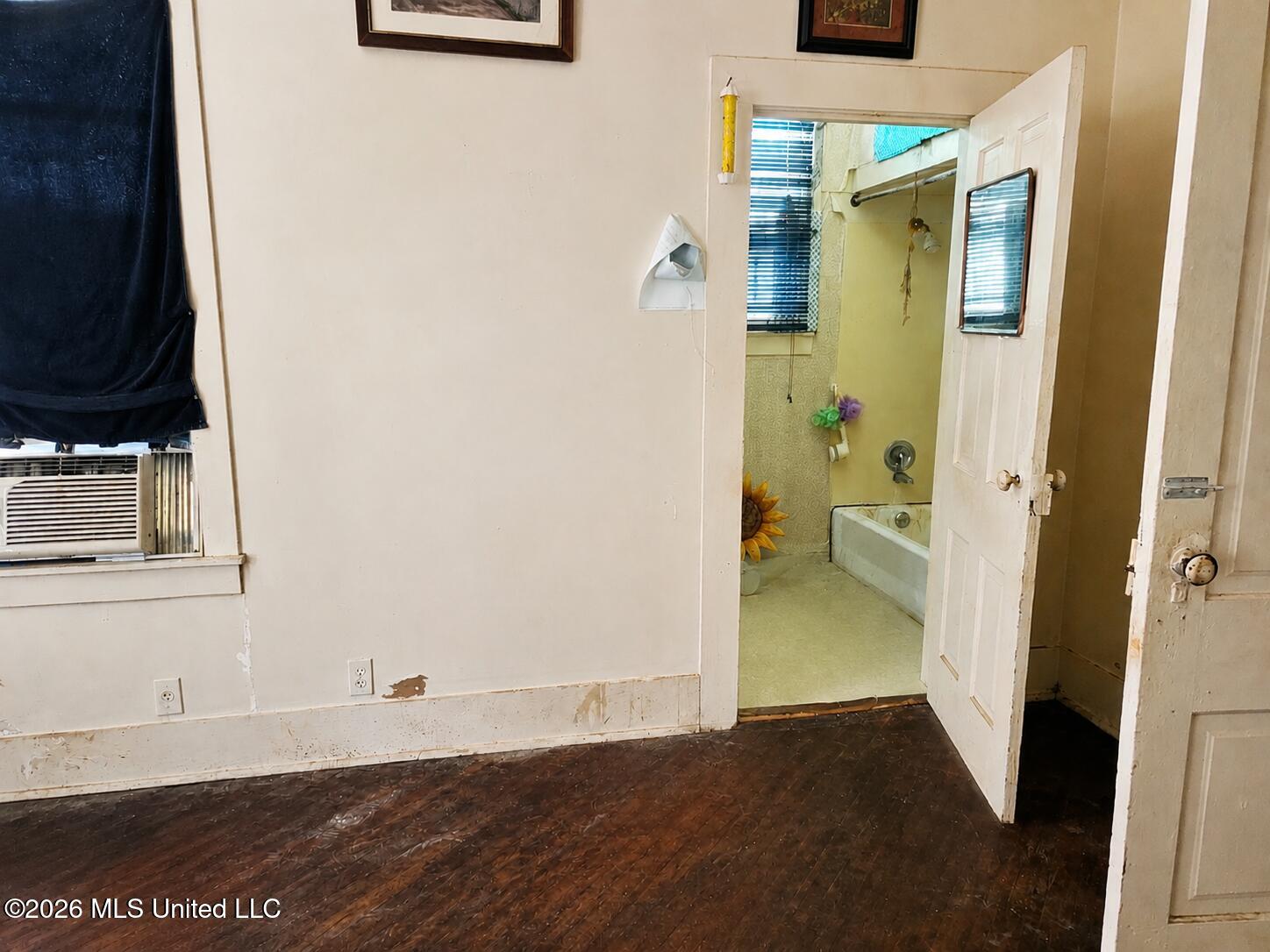 314 N Monroe Street Property Photo 13