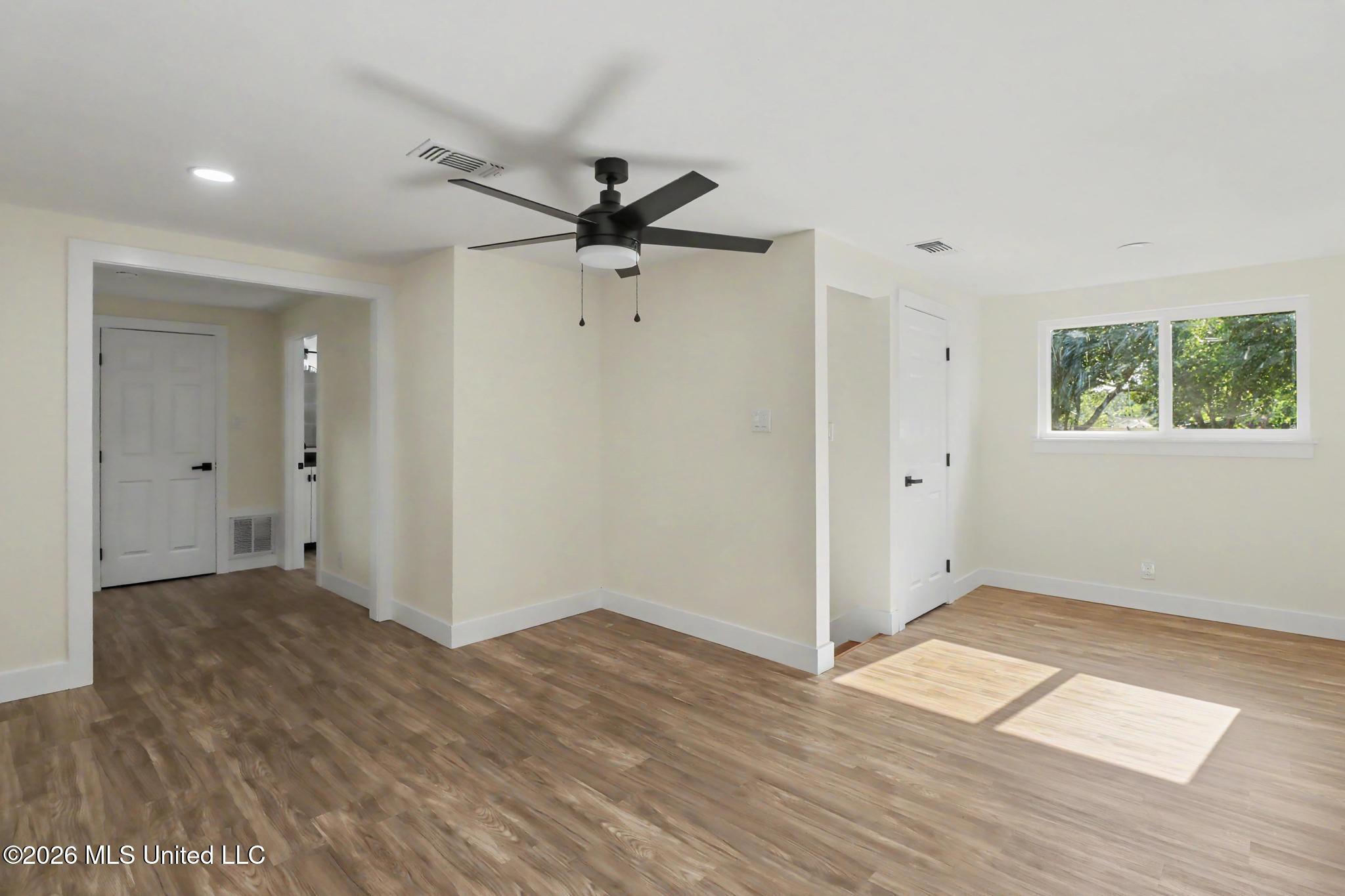 900 22nd Street Property Photo 17