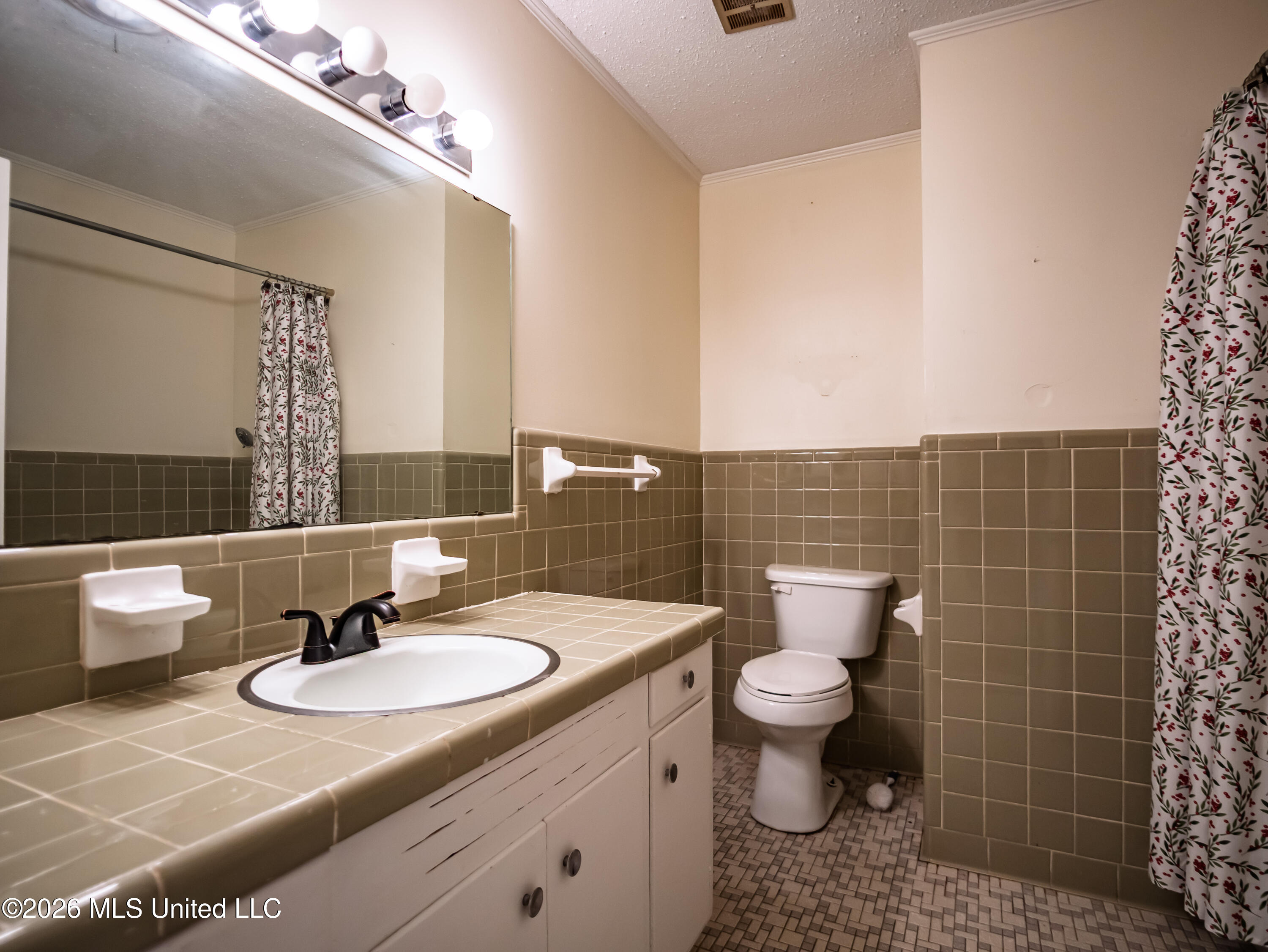 117 Hemlock Road Property Photo 11