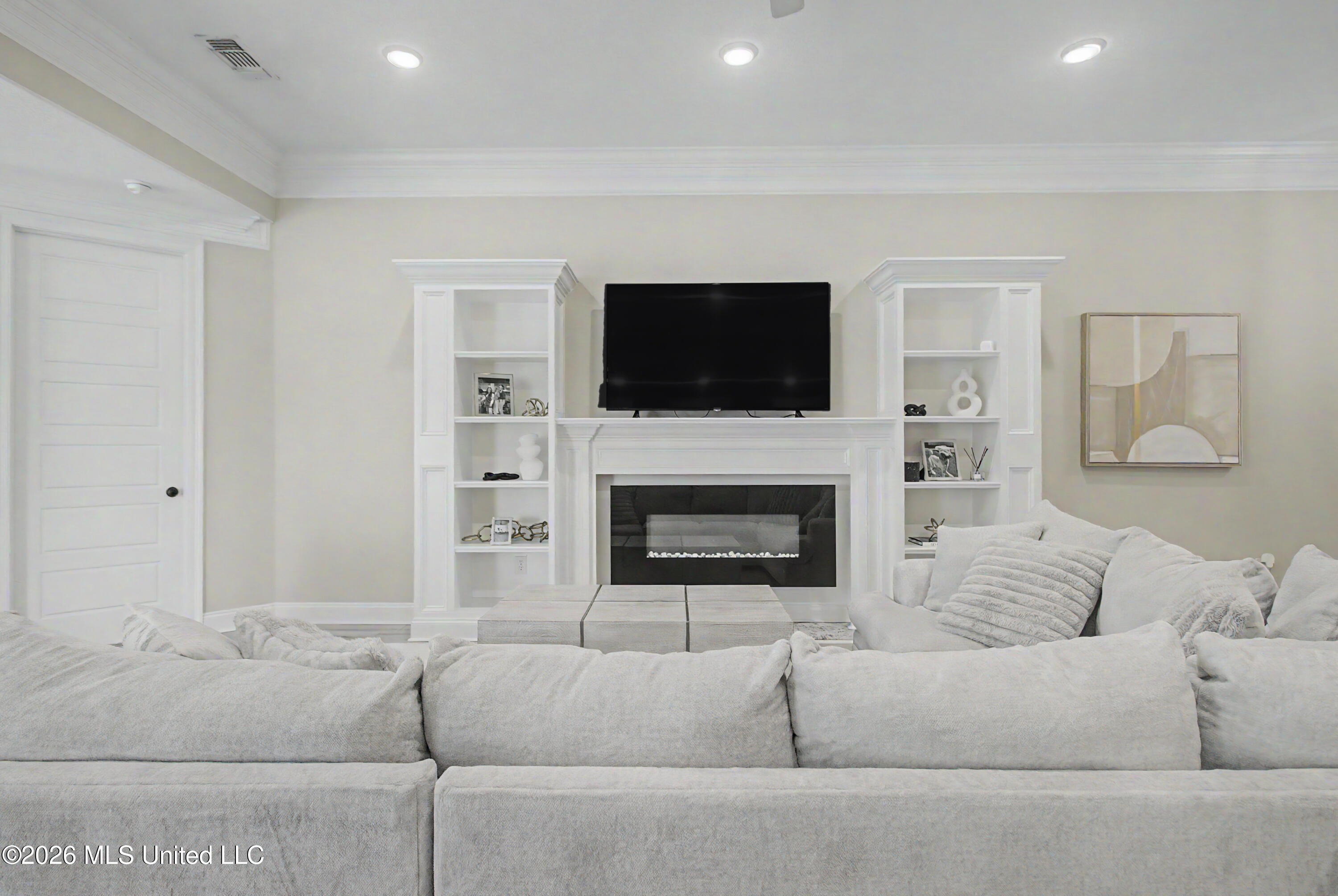 10604 Wren Grove Property Photo 6