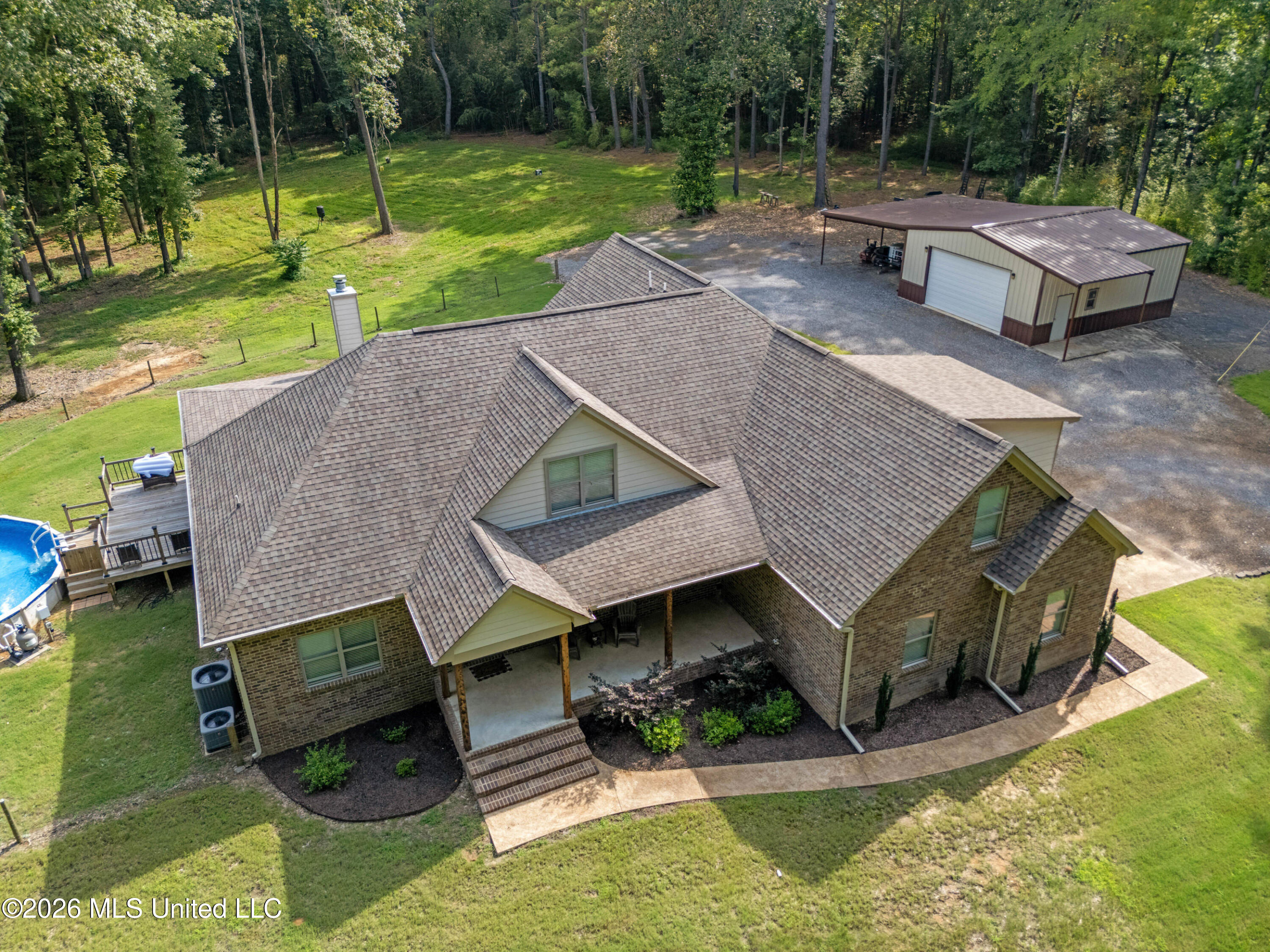 8301 Browns Ferry Road Property Photo 5