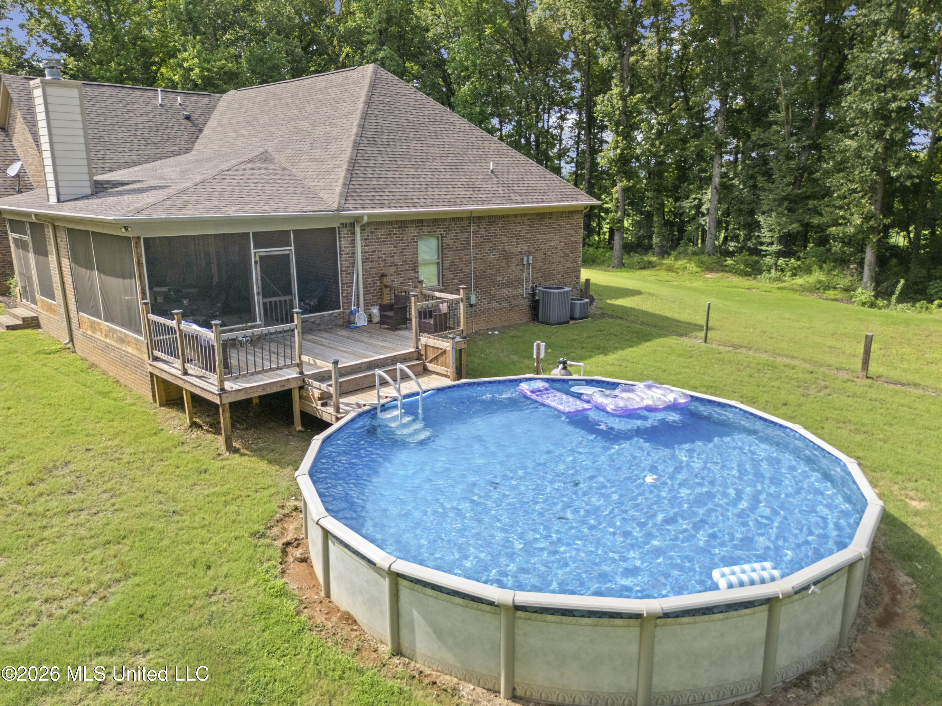 8301 Browns Ferry Road Property Photo 11