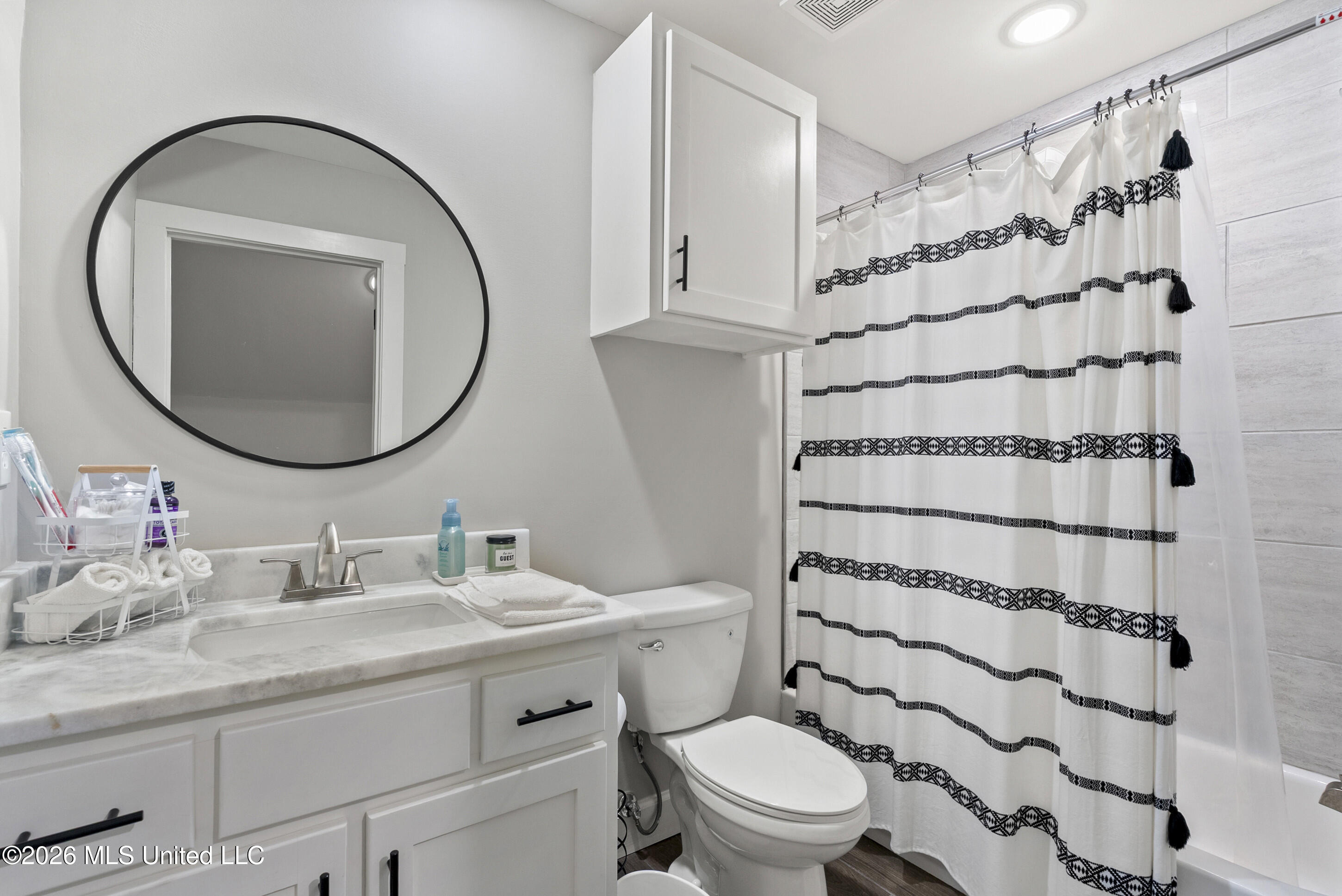 8301 Browns Ferry Road Property Photo 34