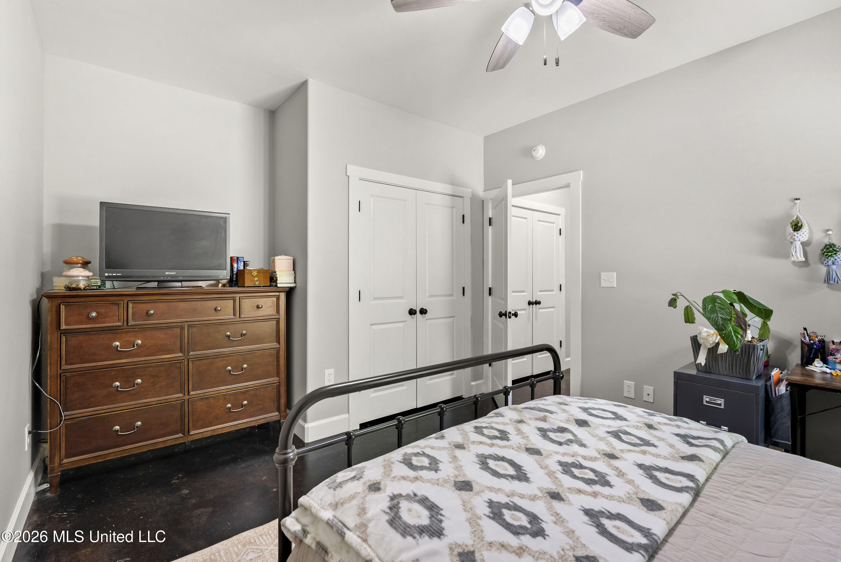 8301 Browns Ferry Road Property Photo 38