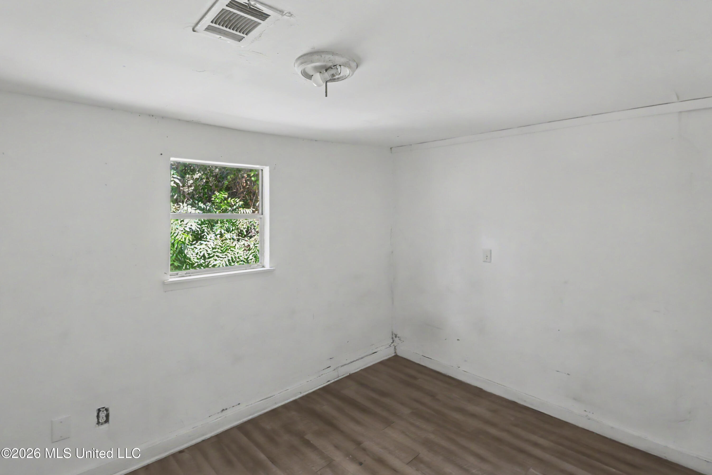 4809 30th Street Property Photo 12