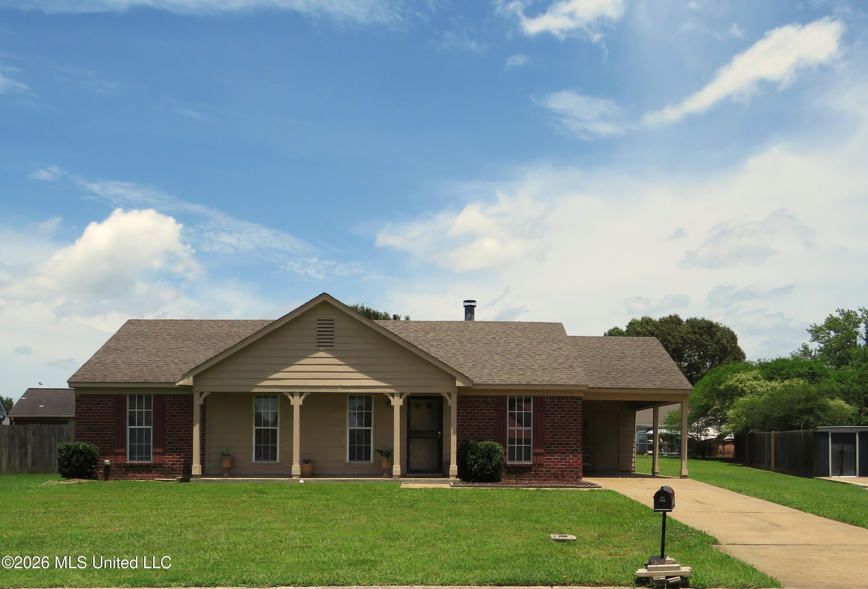 10372 Riggan Drive Property Photo 1