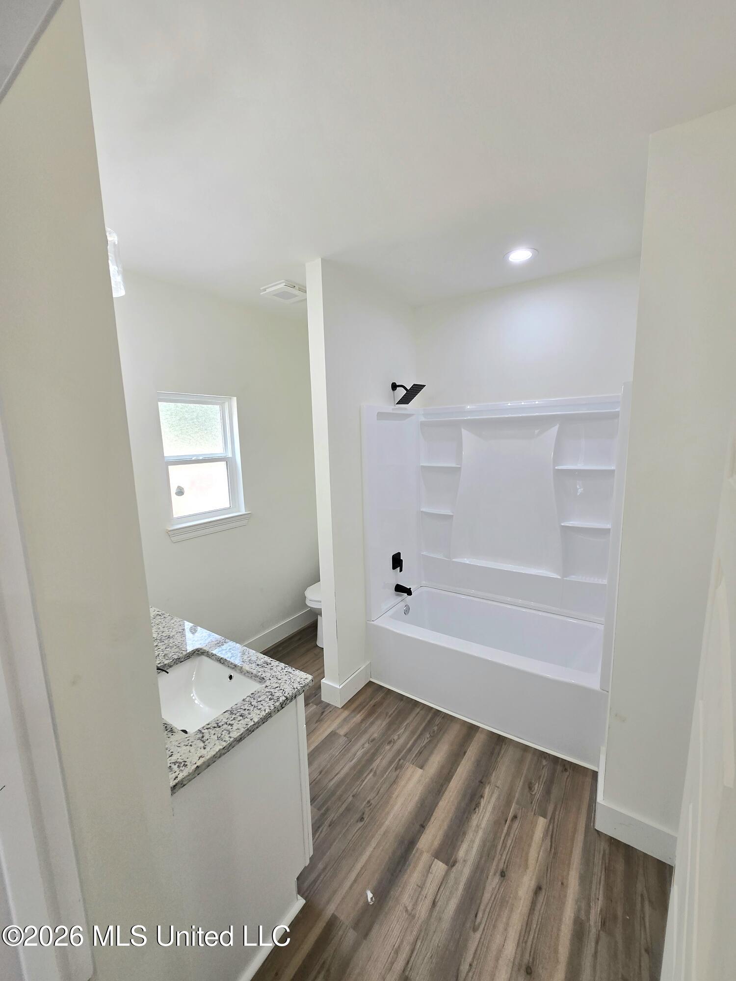 1027 Neal Road Property Photo 7