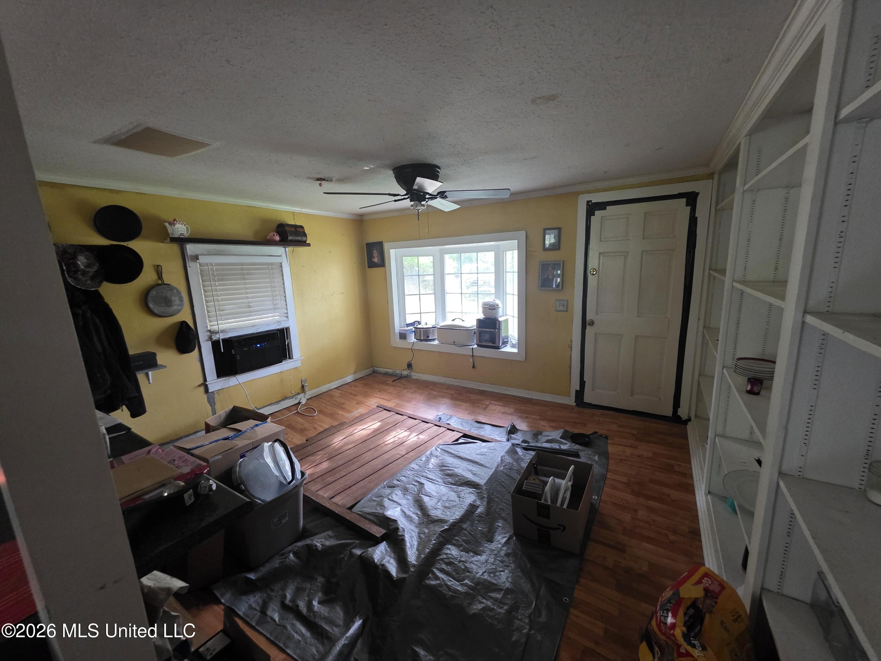 2122 New Hope Road Property Photo 9