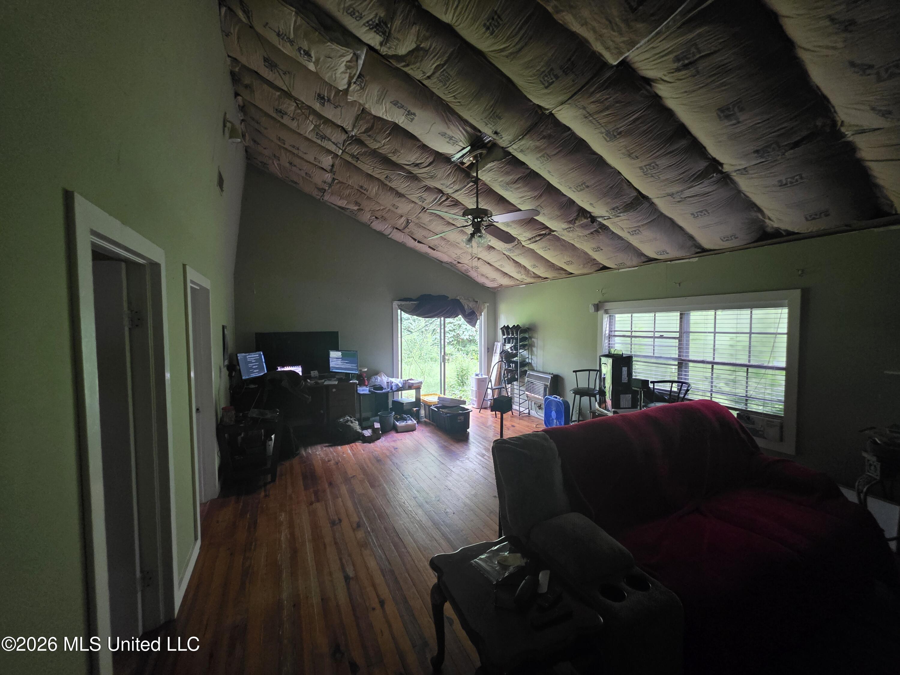 2122 New Hope Road Property Photo 14