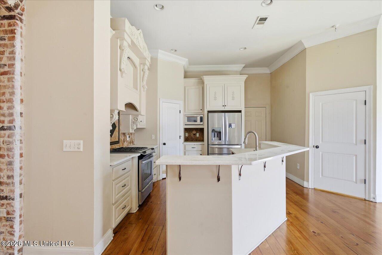 108 Leppingwell Drive Property Photo 13