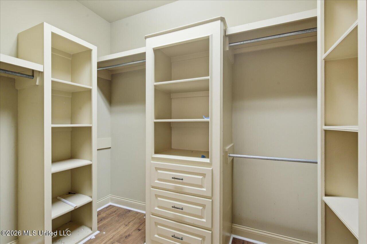 108 Leppingwell Drive Property Photo 27
