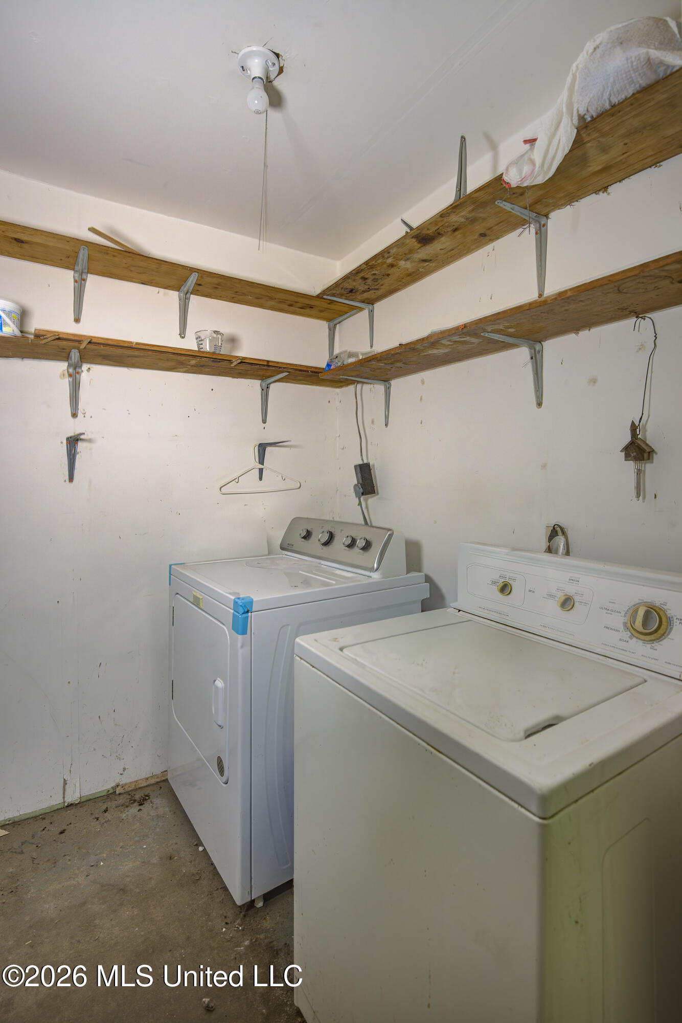 110 Hillside Circle Property Photo 23