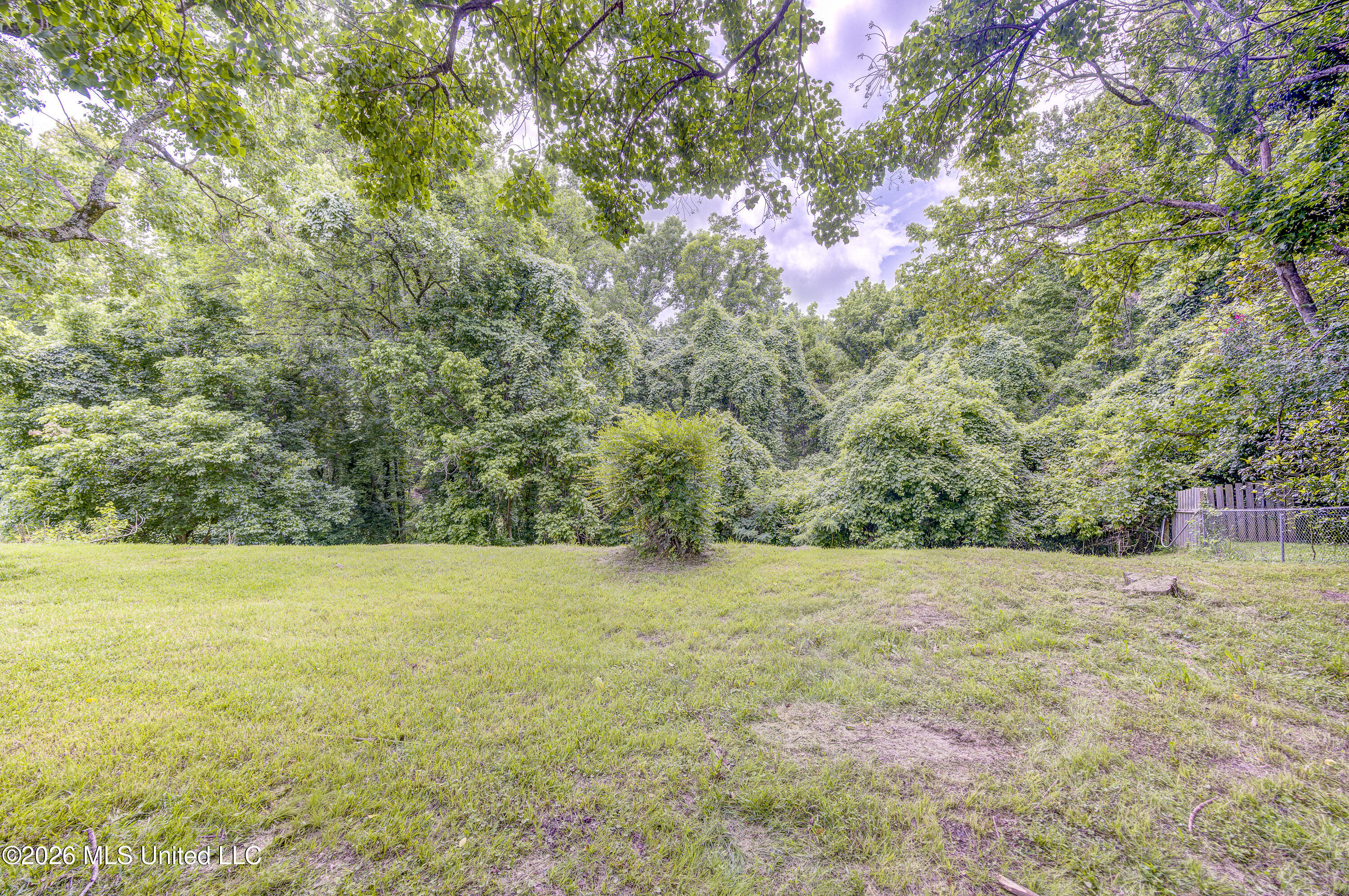 110 Hillside Circle Property Photo 27