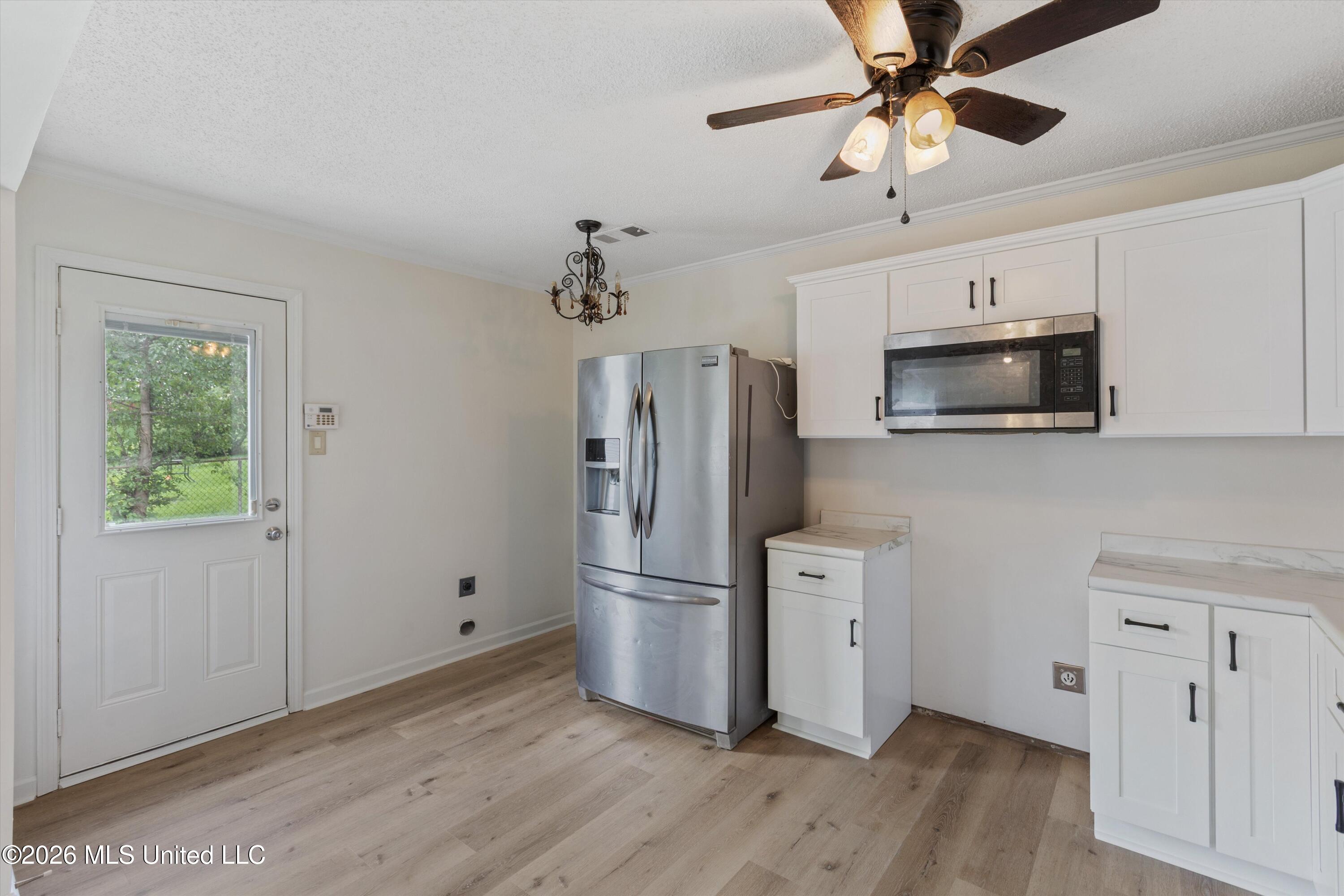 8596 Kinard Cove Property Photo 9