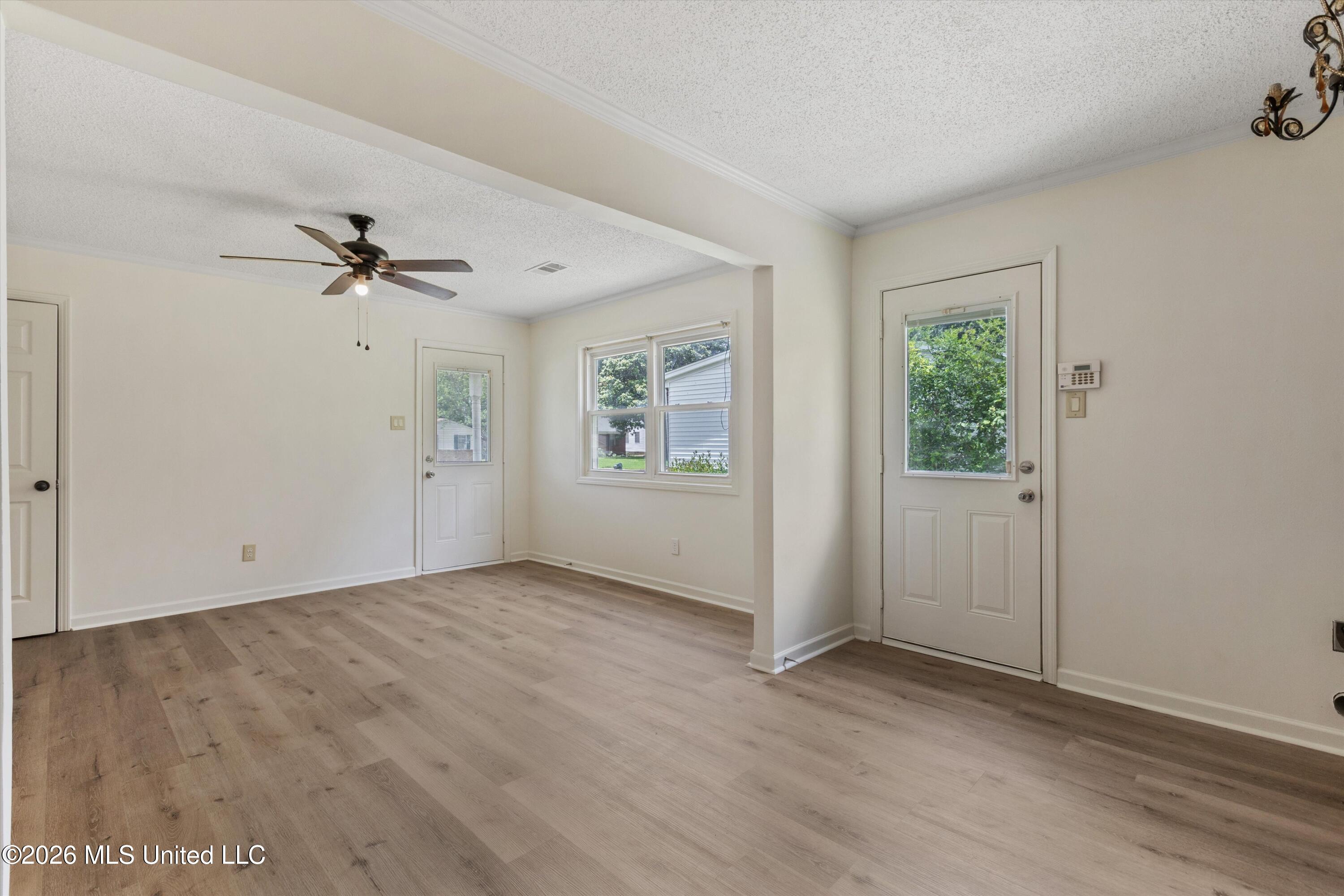 8596 Kinard Cove Property Photo 21