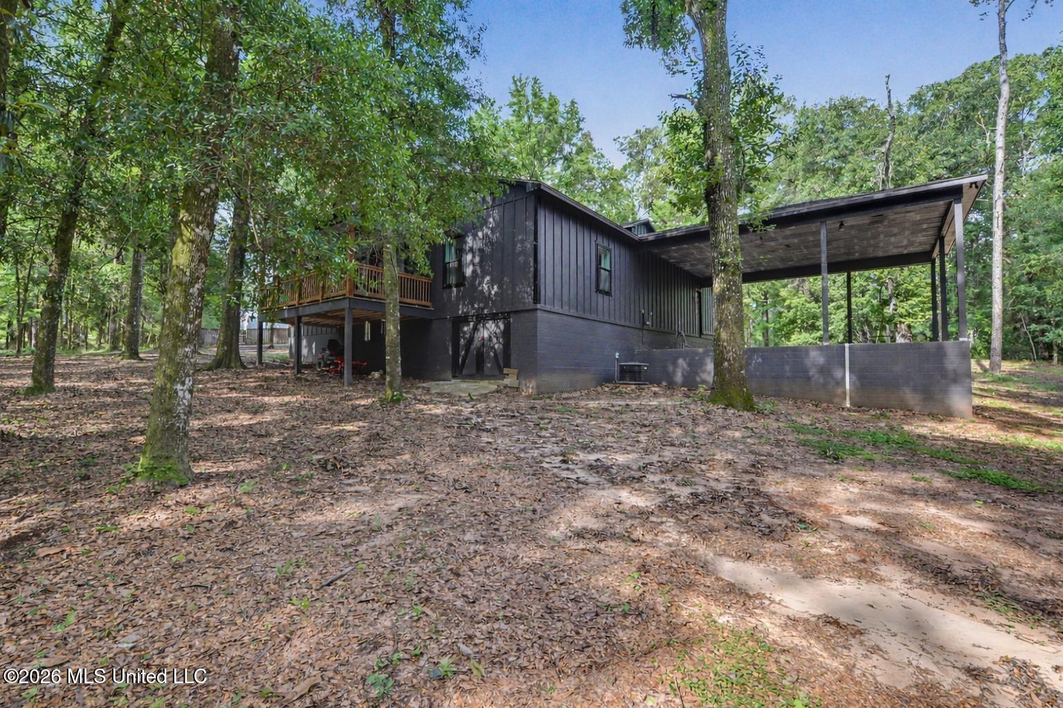 445 Live Oak Drive Property Photo 29