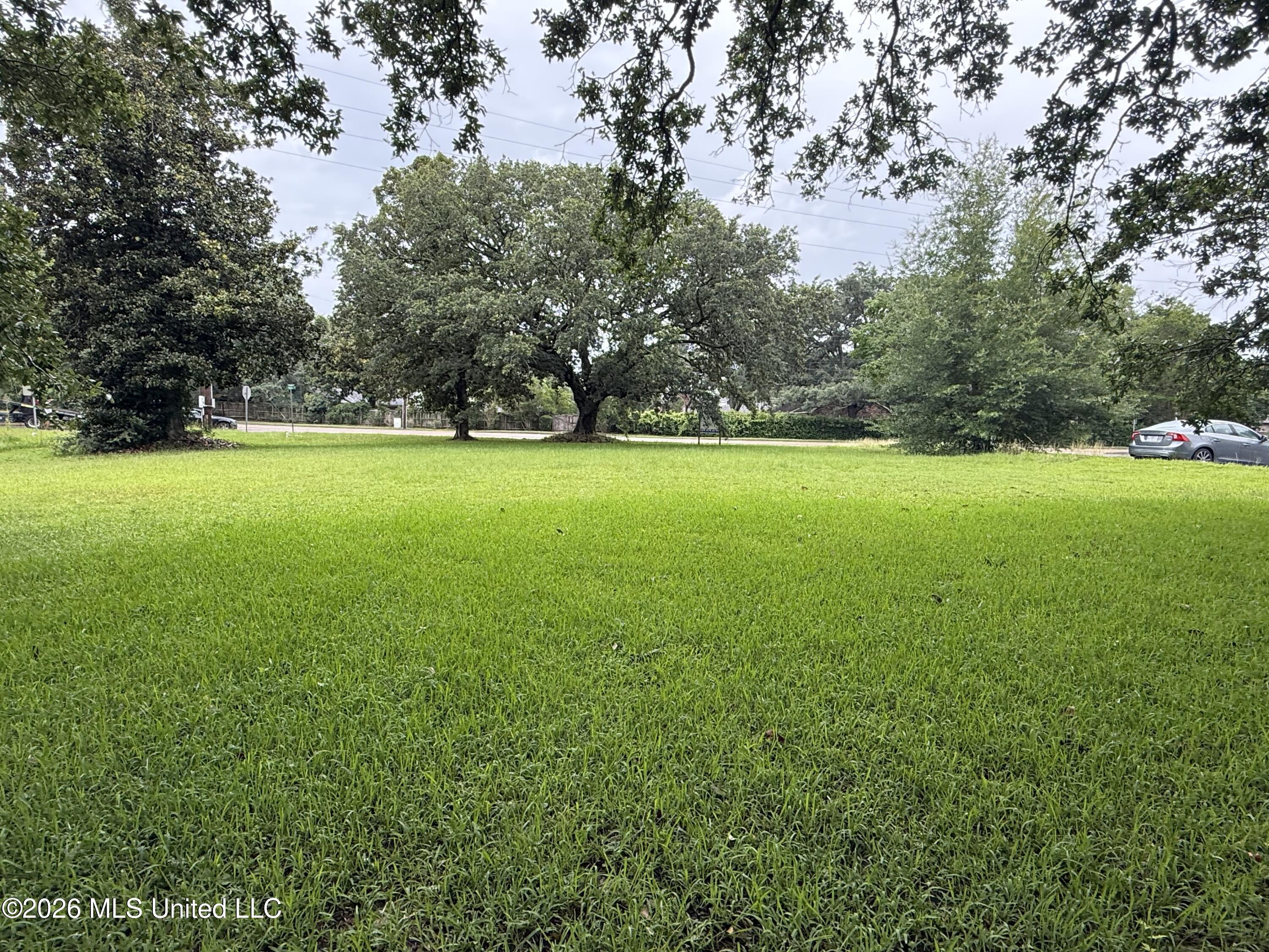 2685 Pass Road Property Photo 3