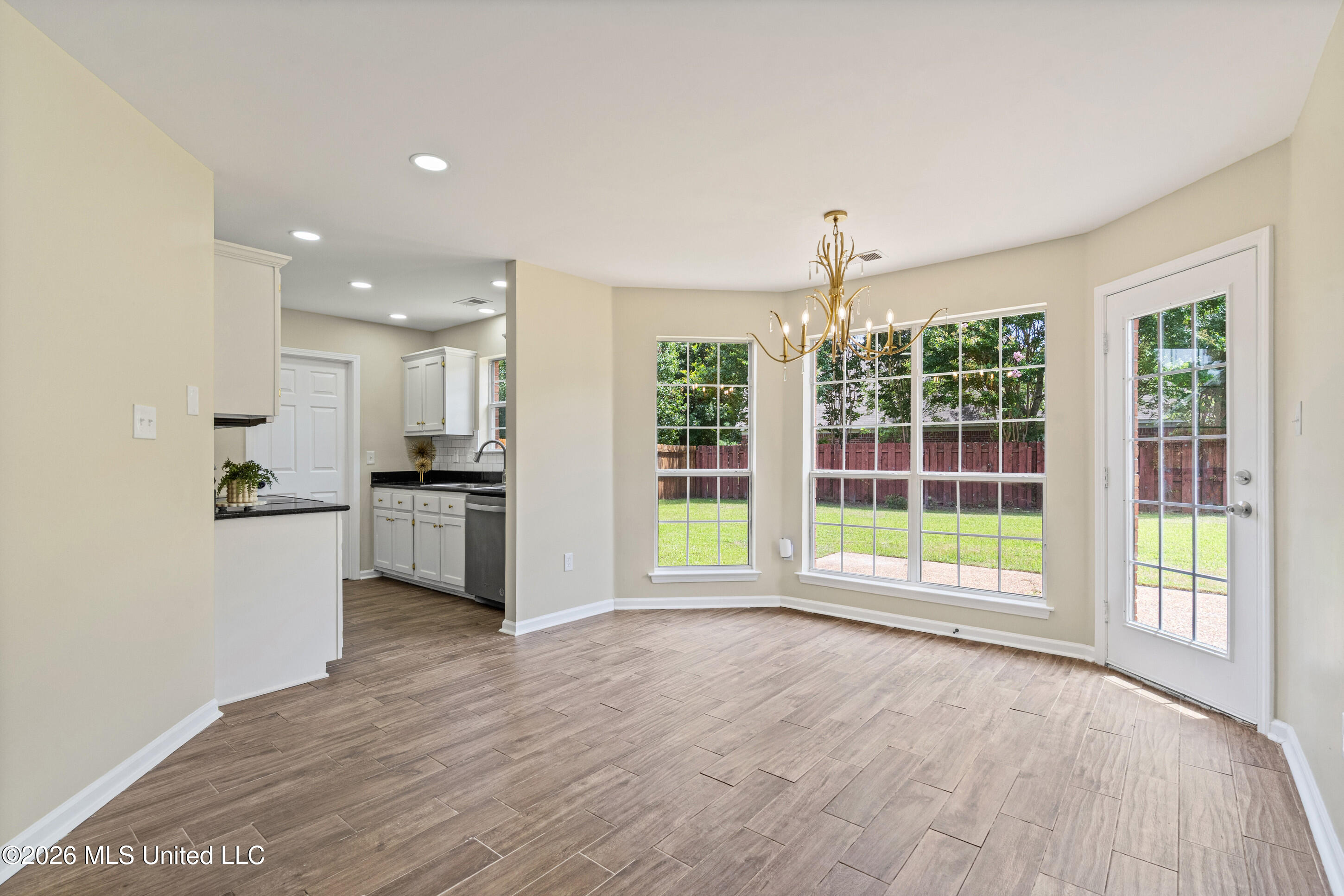 5642 Michaelson Drive Property Photo 10