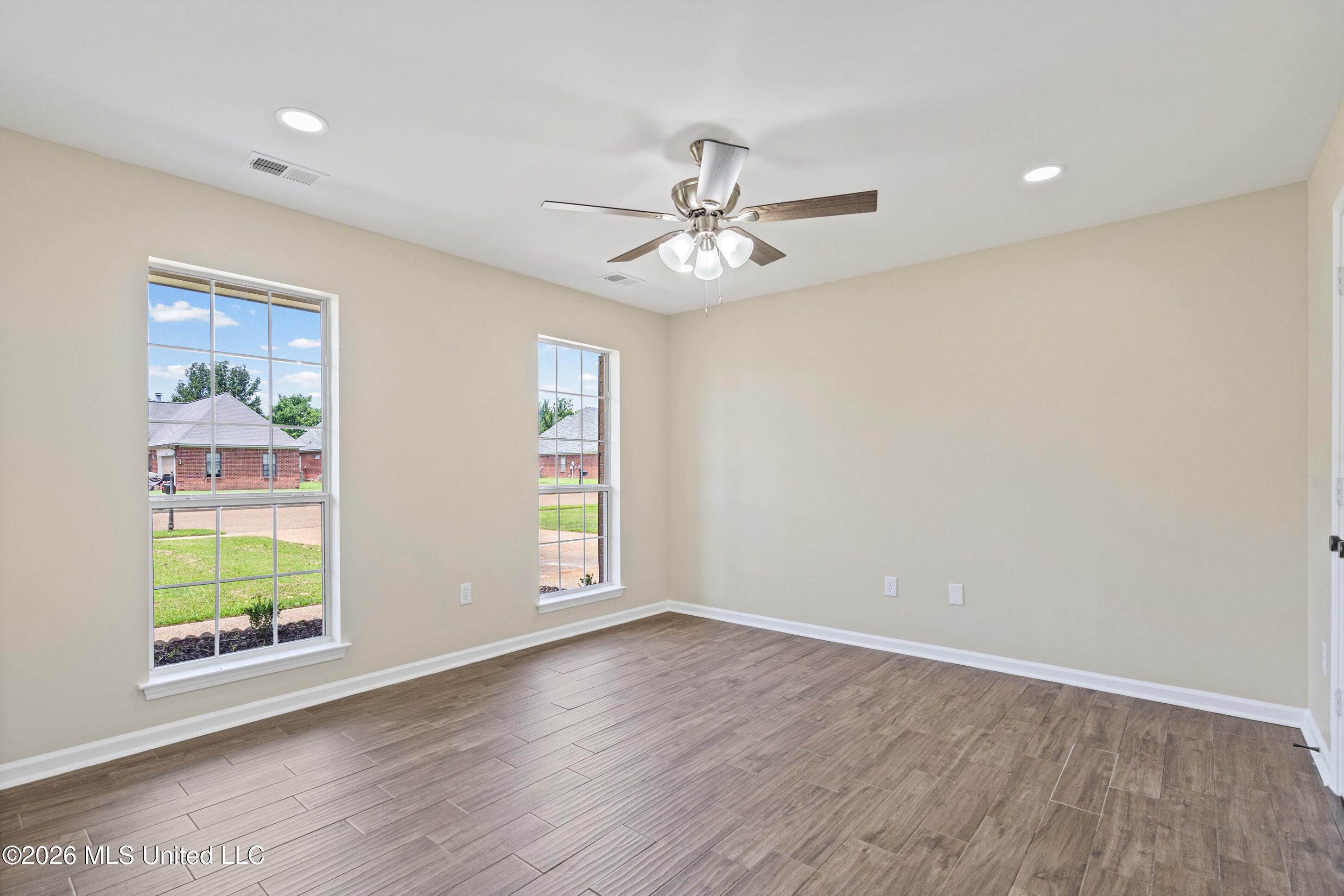 5642 Michaelson Drive Property Photo 15