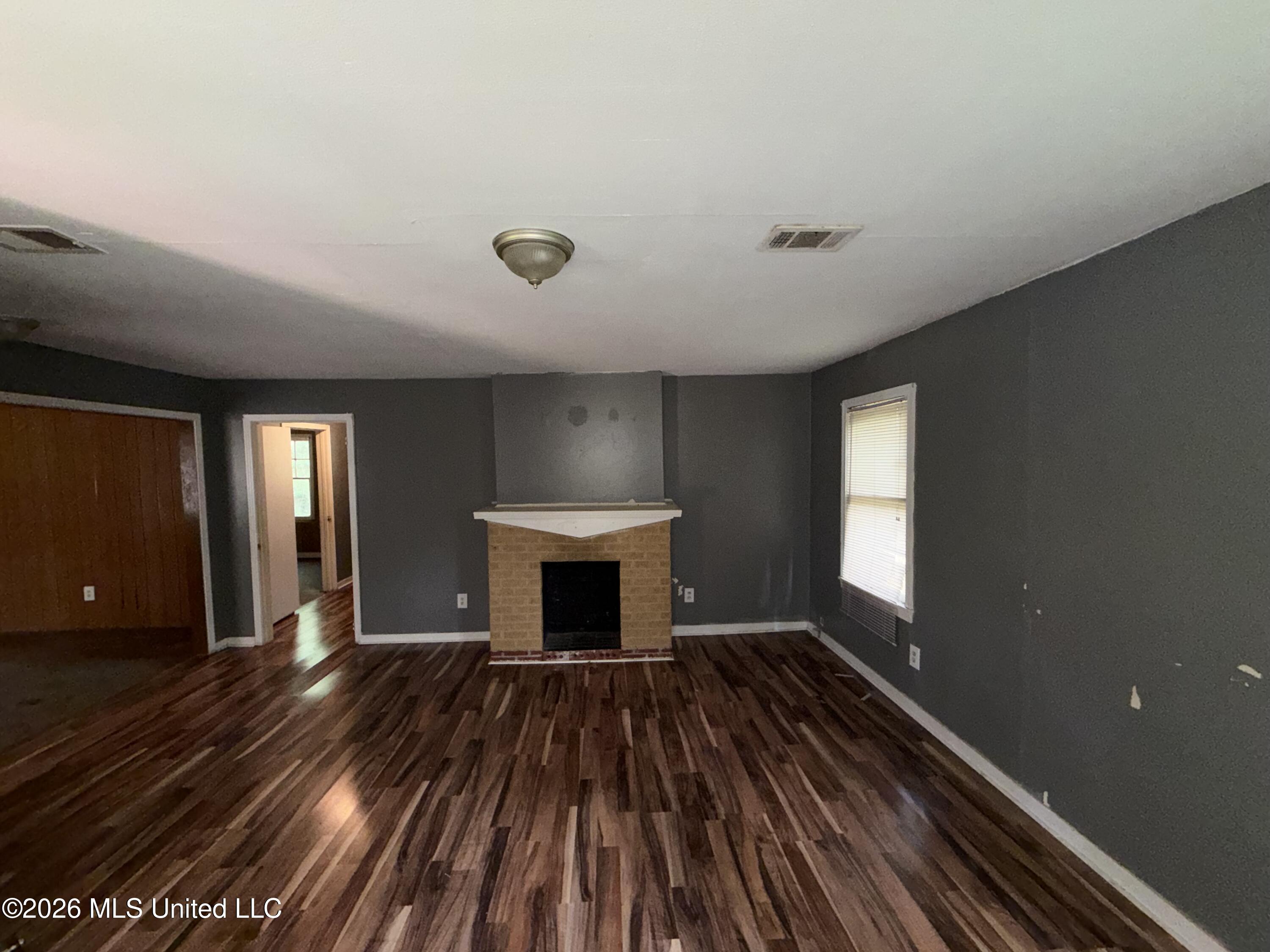 3511 Hines Street Property Photo 3