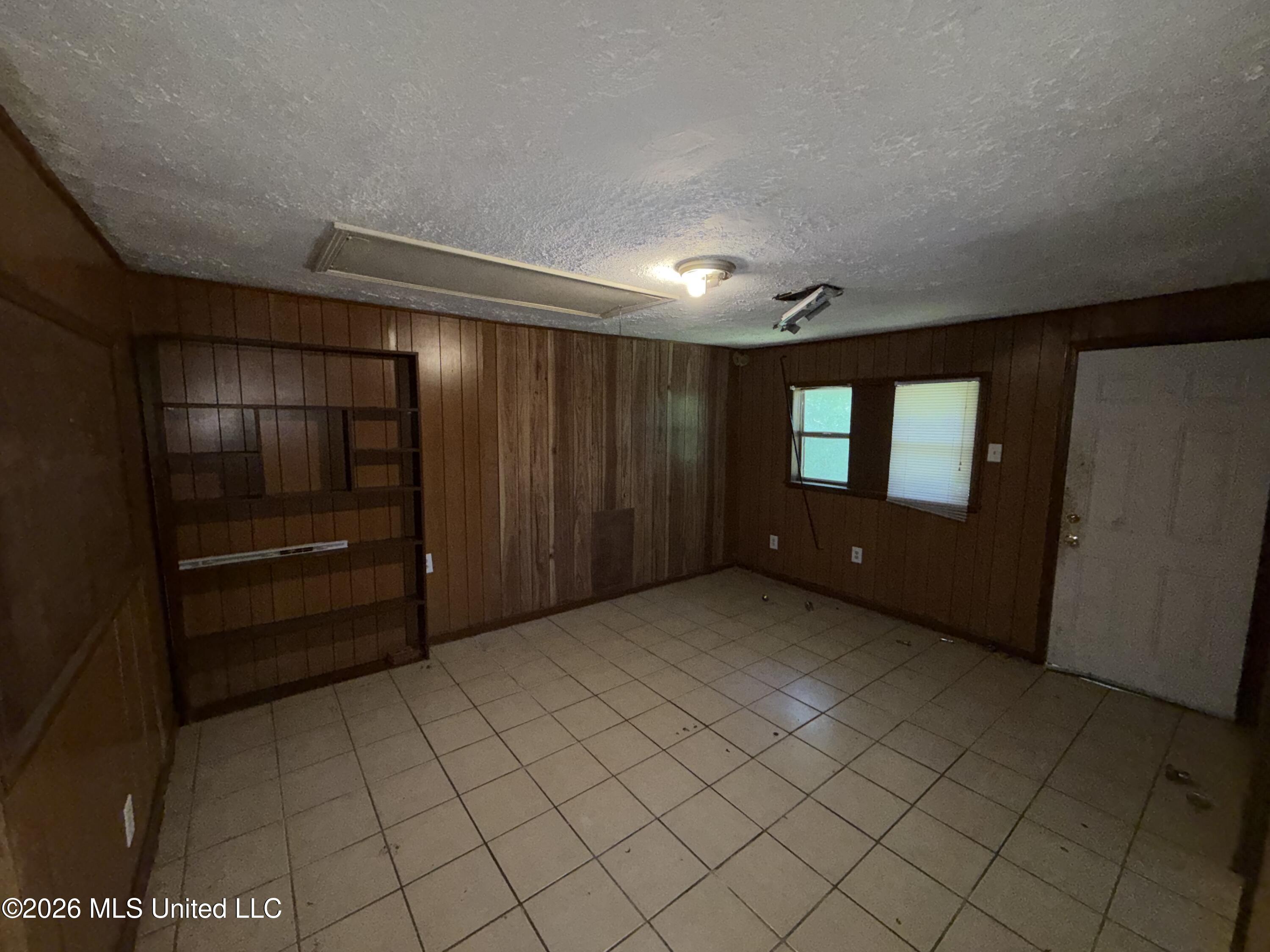 3511 Hines Street Property Photo 8