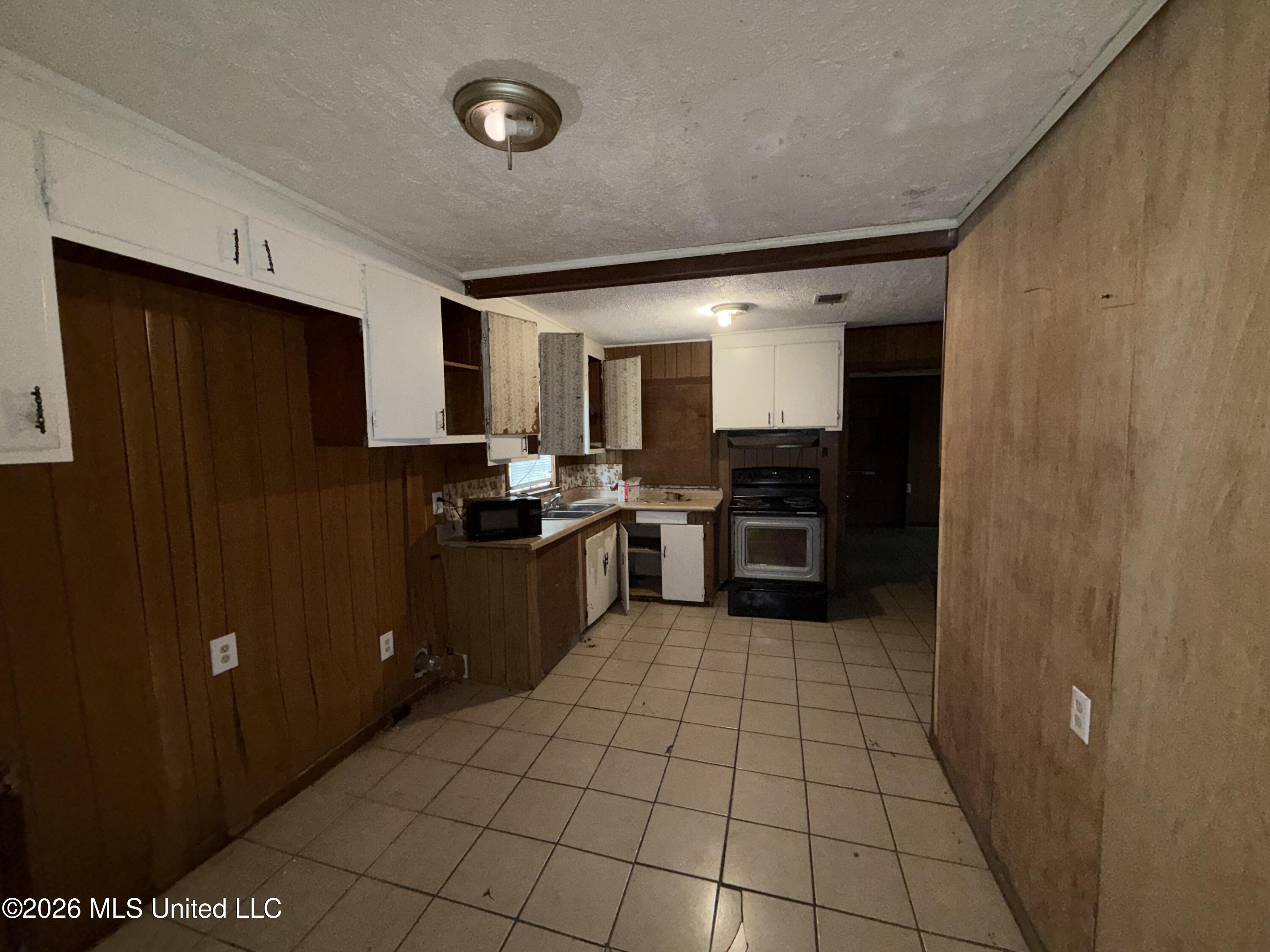3511 Hines Street Property Photo 10