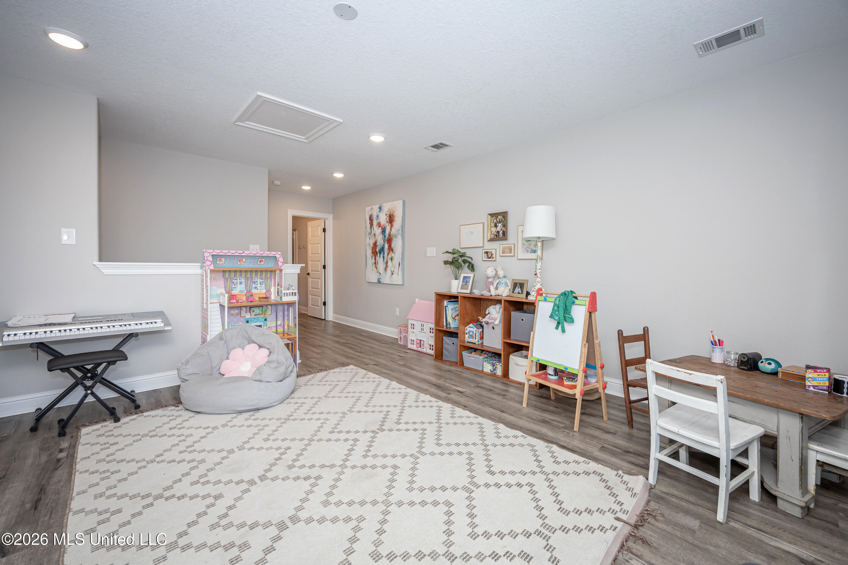 104 Everly Circle Property Photo 39