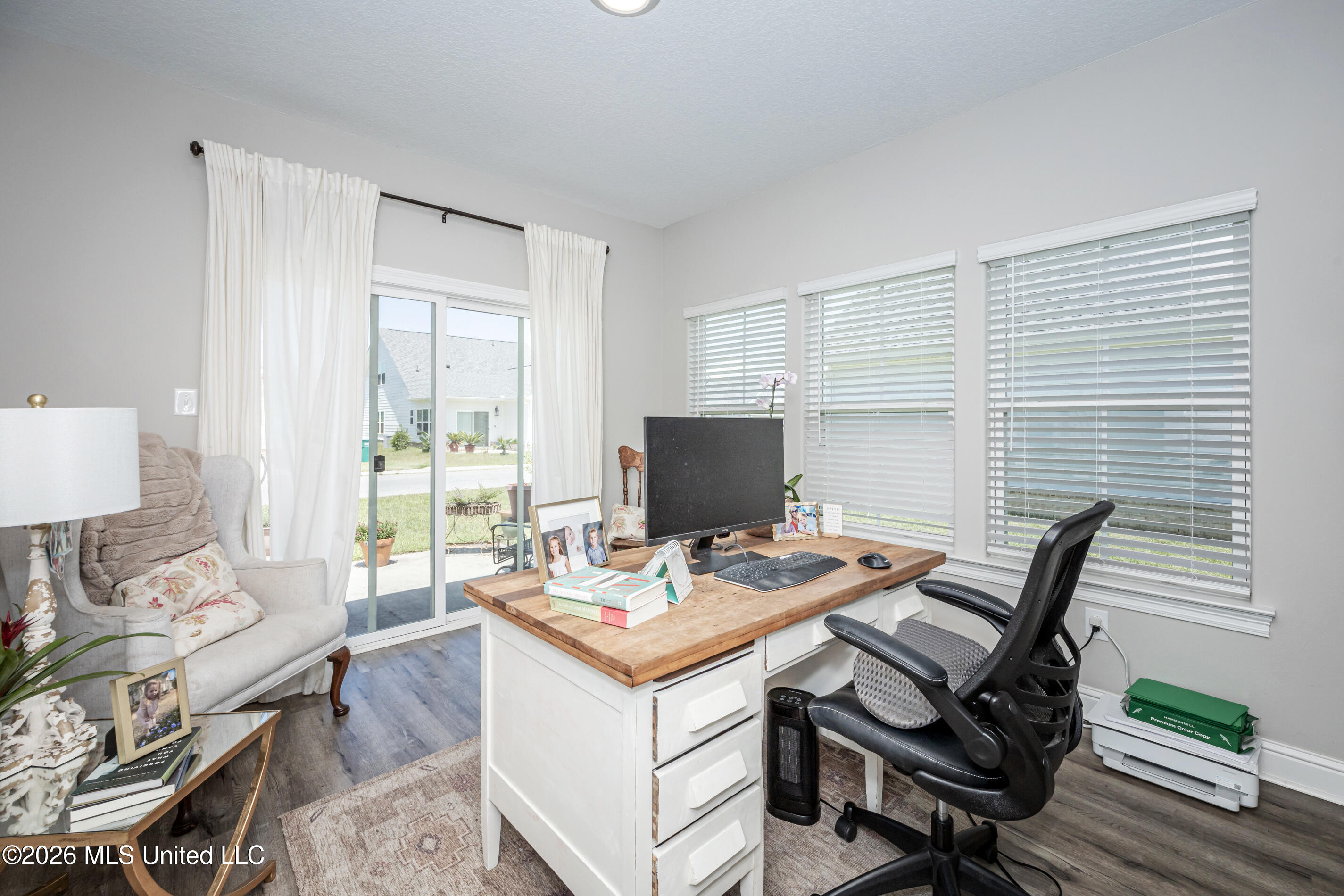 104 Everly Circle Property Photo 43