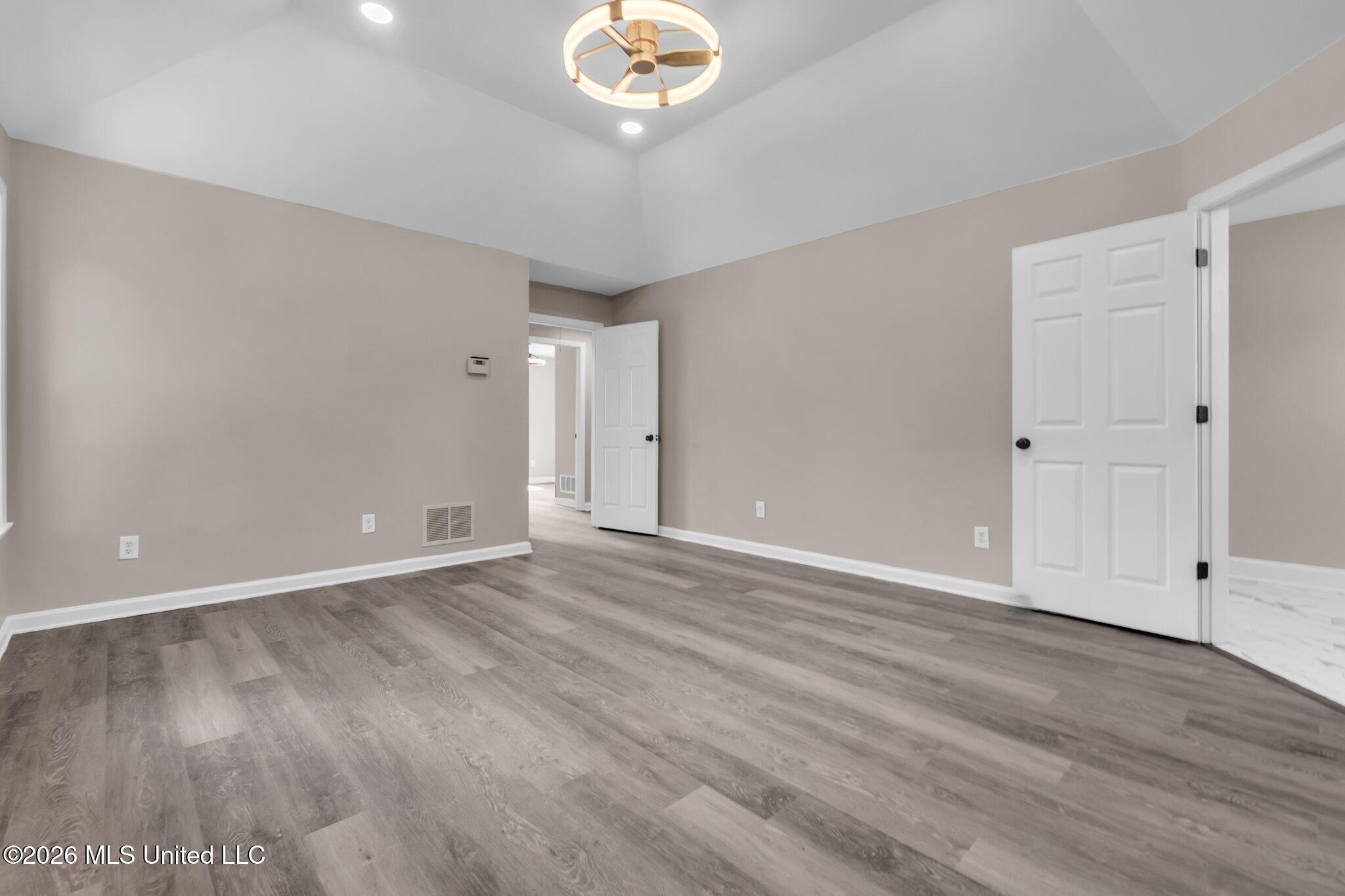 7338 Alexander Road Property Photo 22