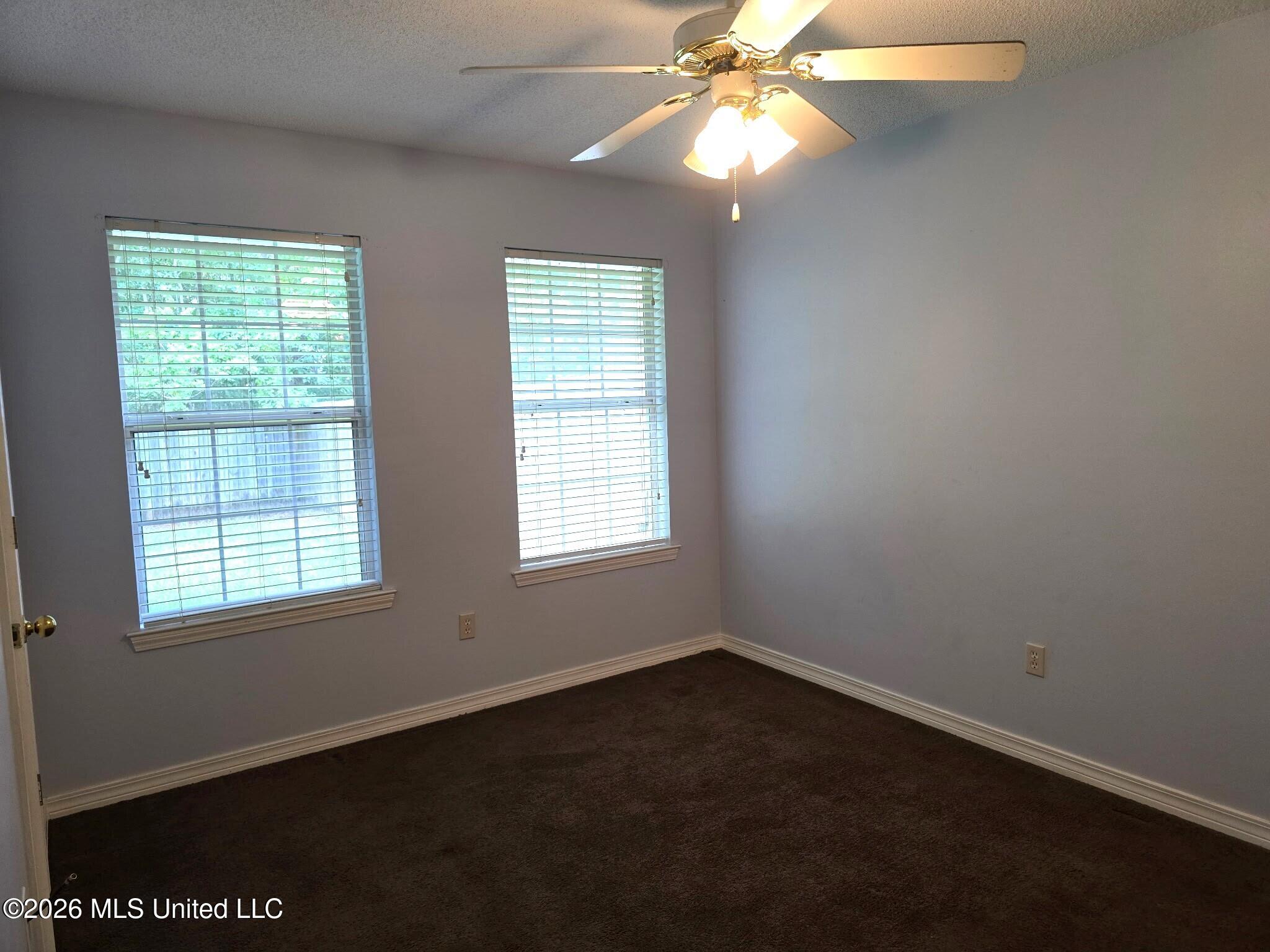13200 Warren Drive Property Photo 5