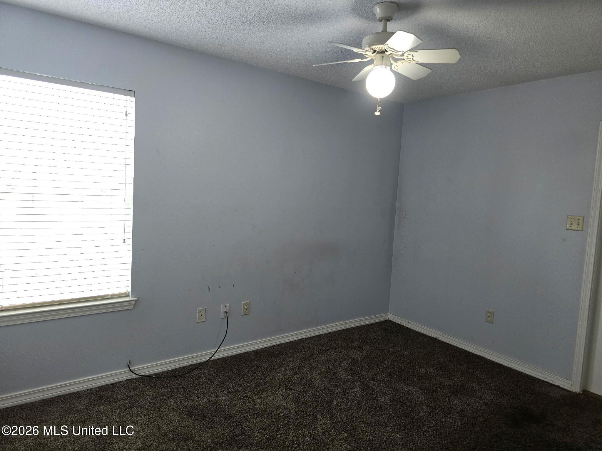 13200 Warren Drive Property Photo 9