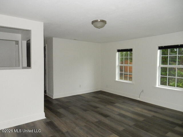 403 Klondyke Street Property Photo 7