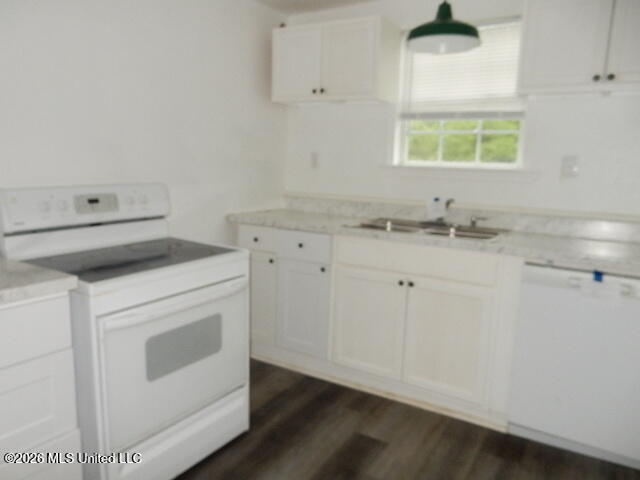 403 Klondyke Street Property Photo 15