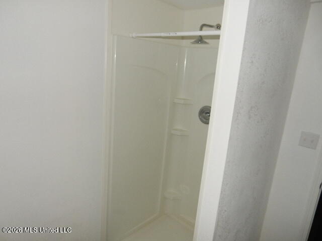 403 Klondyke Street Property Photo 20
