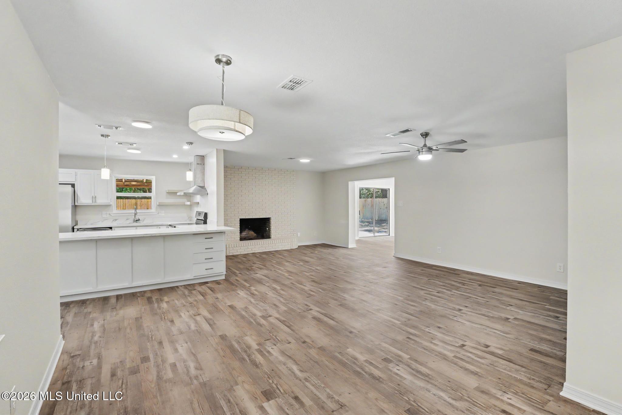 8520 Mermaid Avenue Property Photo 2